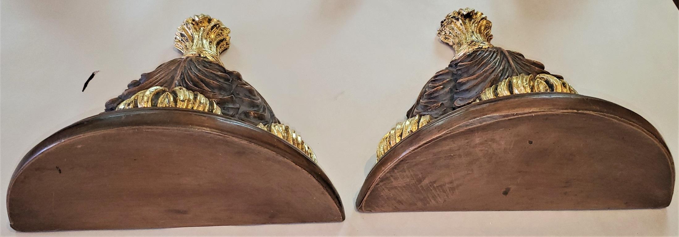 Pair of Decorative Gilt Floral Wall Brackets or Shelves 6