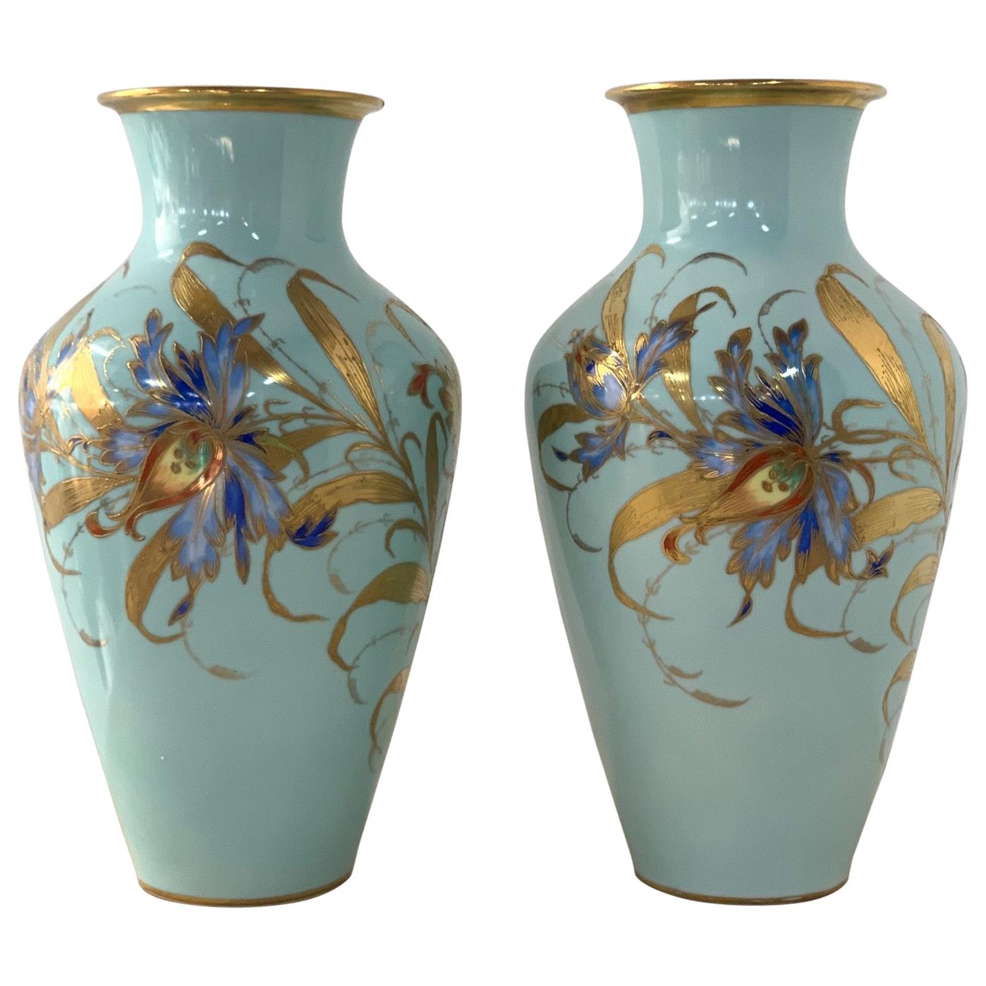 Antique Vases and Vessels For Sale at 1stdibs Page 17