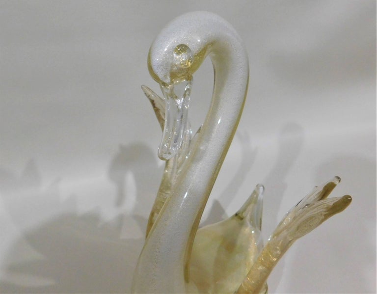 Pair of Decorative Murano Italian Art Glass Swans with Gold Flecks For