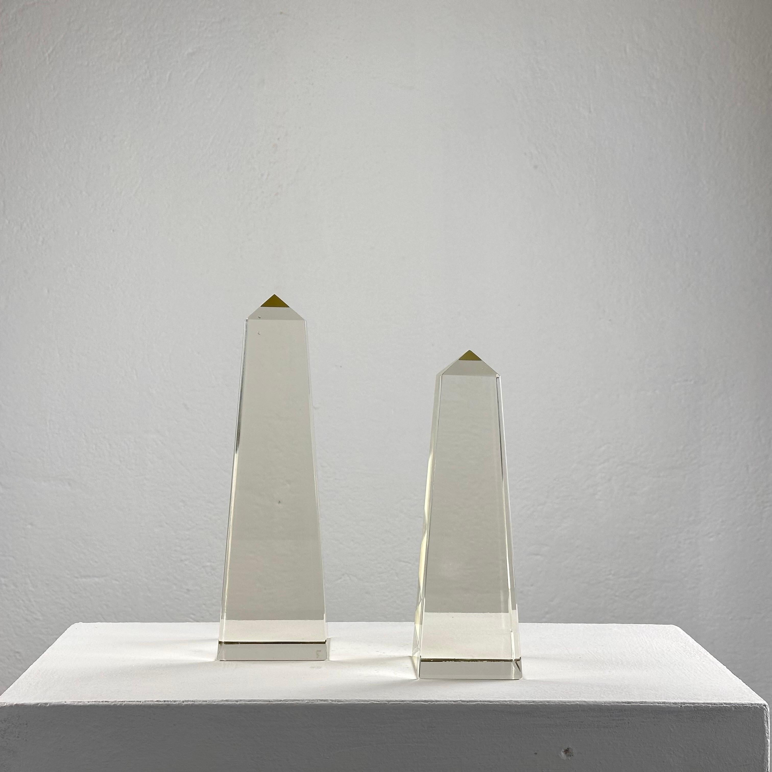 Mid-Century Modern Pair of Decorative Obelisks in Pure Glass Signed 