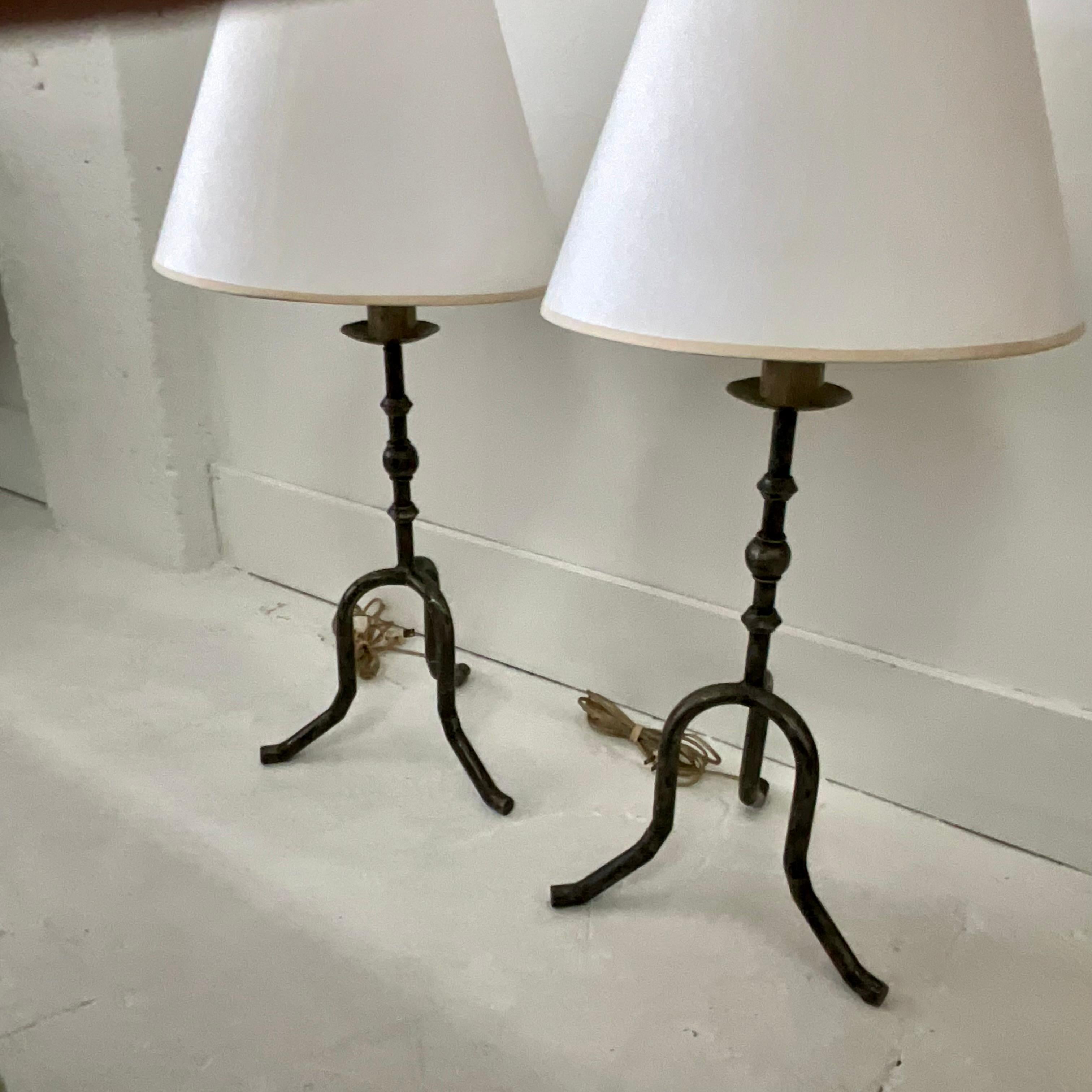 Mid-Century Modern Pair of Decorative Silvered Metal  Candlestick Lamps For Sale