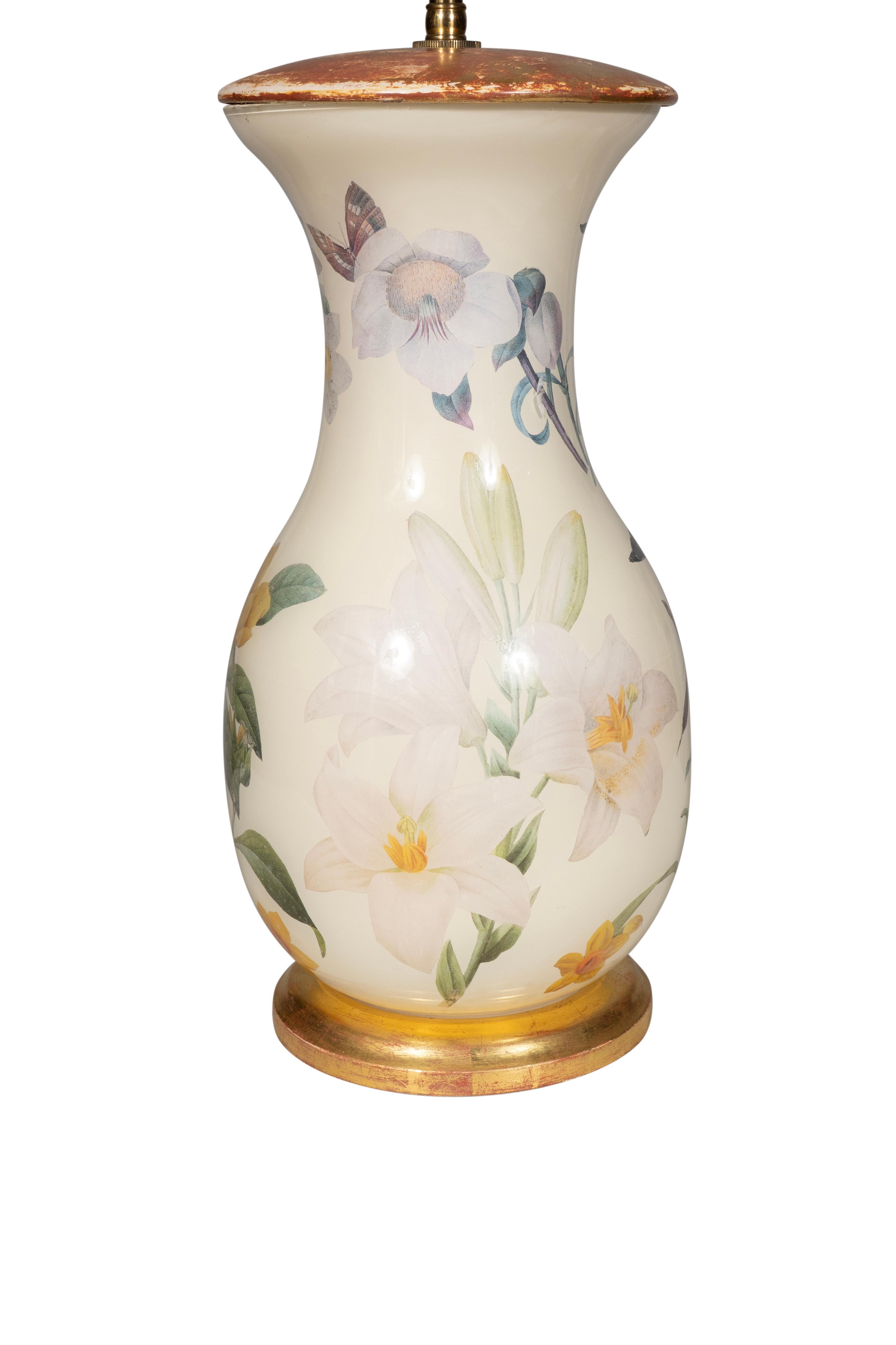 Paire de lampes de table à découpage Bon état - En vente à Essex, MA