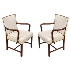 Coppia di poltrone Style Upholstering di Dedar color crema appena imbottite