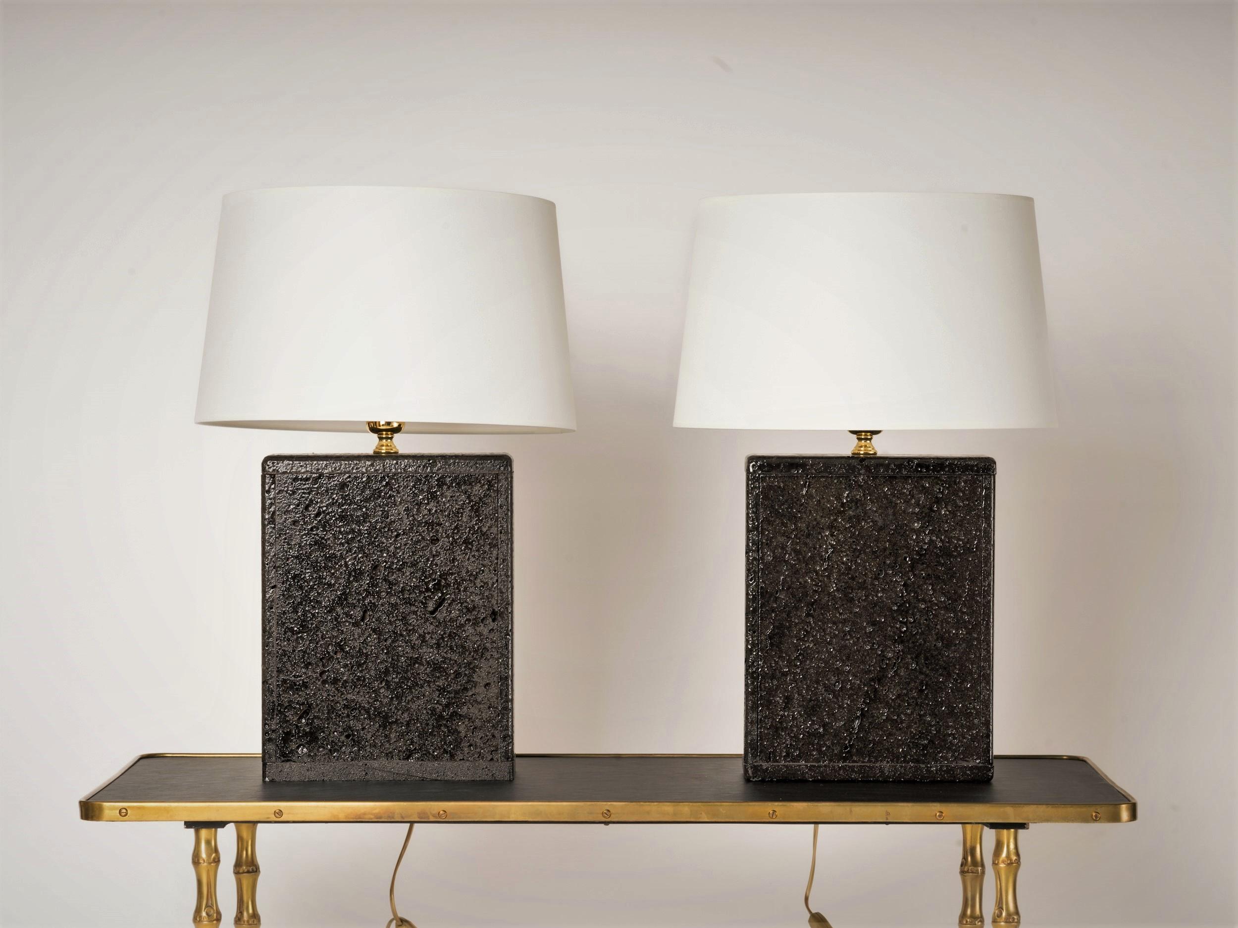 black stone table lamp