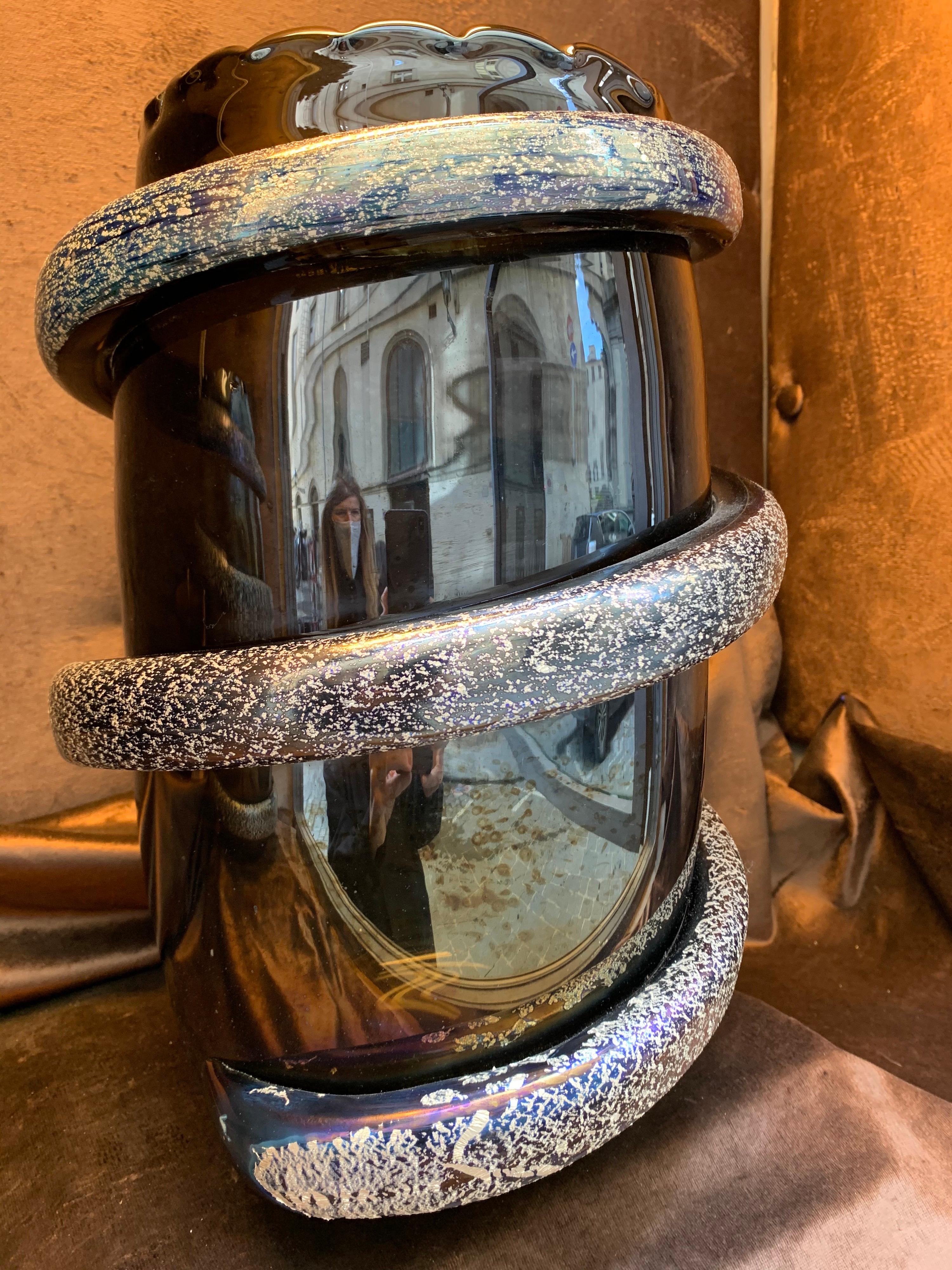 Italiano Coppia di vasi profondi in vetro di Murano soffiato a mano e iridescente firmati da Costantini anni '80 in vendita
