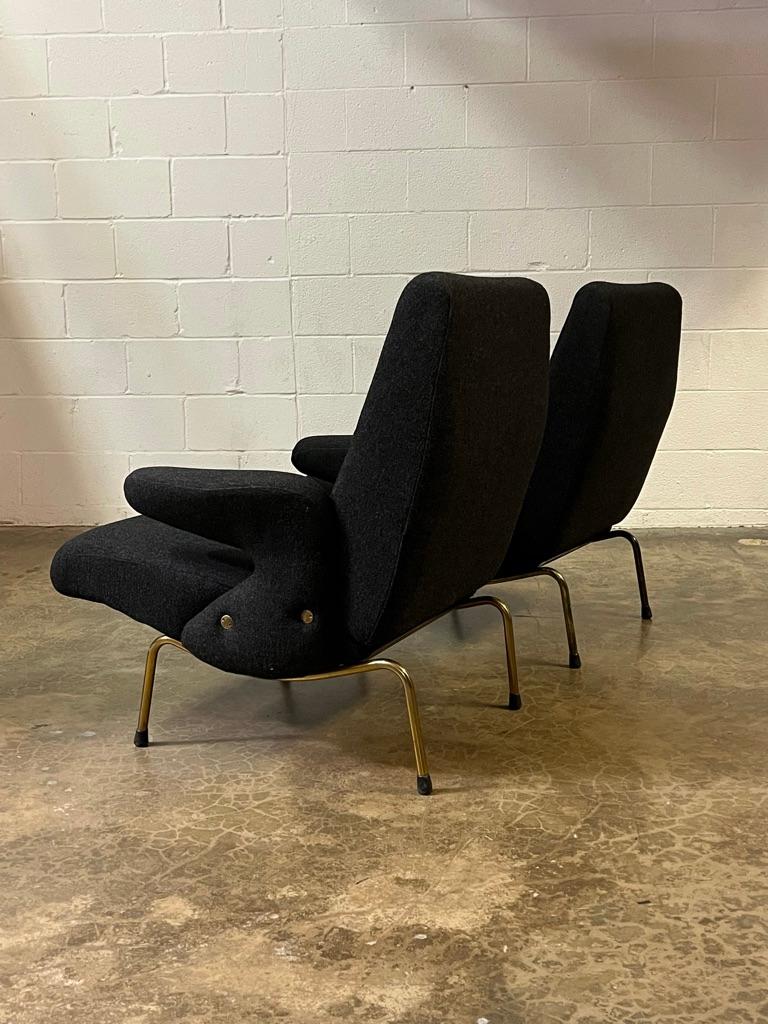 Pair of Delfino Lounge Chairs by Erberto Carboni for Arflex For Sale 8