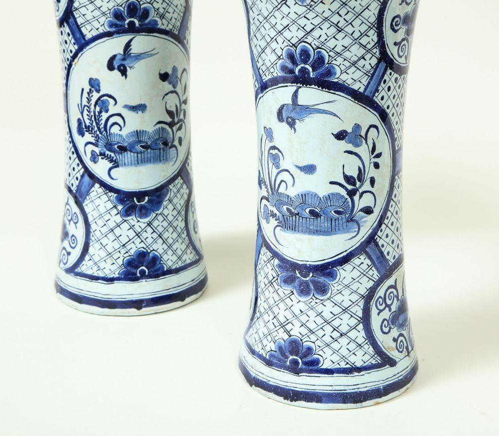 Pair of Delft Beaker Vases by the De Paauw Factory For Sale 5