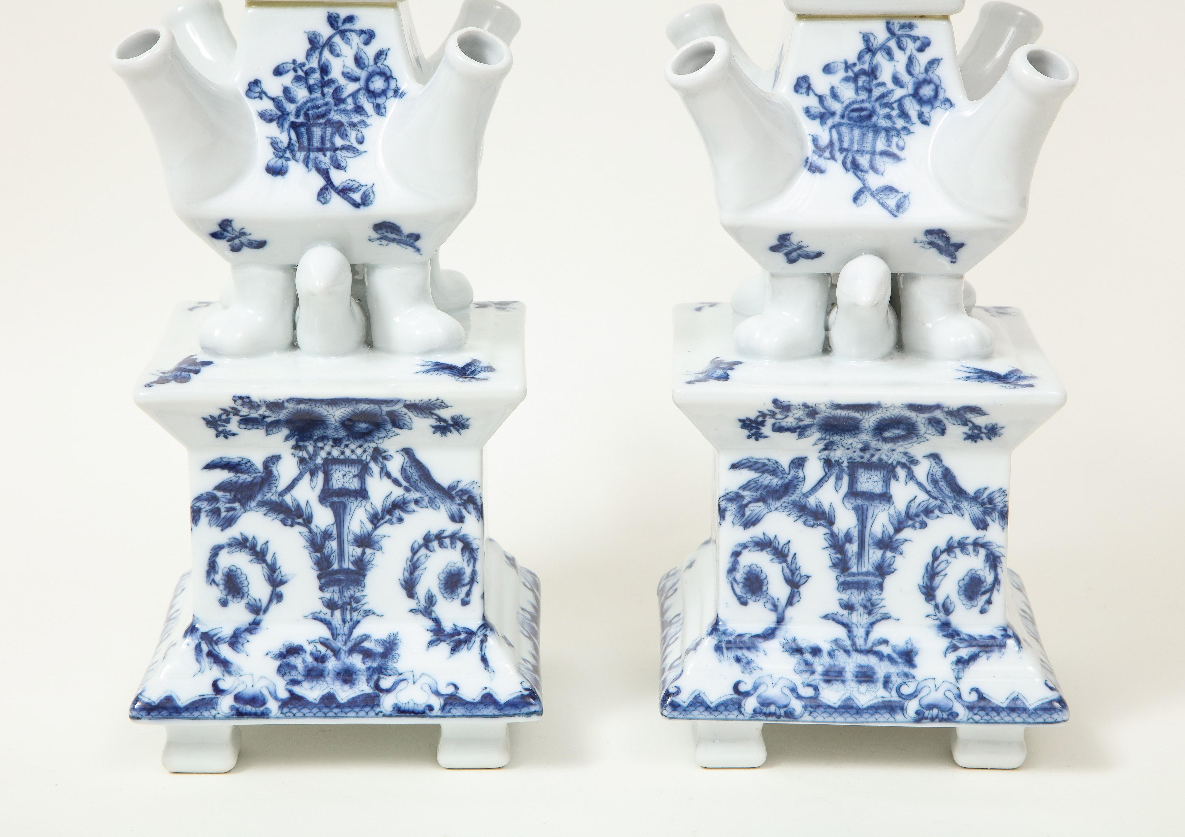 Pair of Delft Style Blue and White Porcelain Tulipières In Good Condition In New York, NY