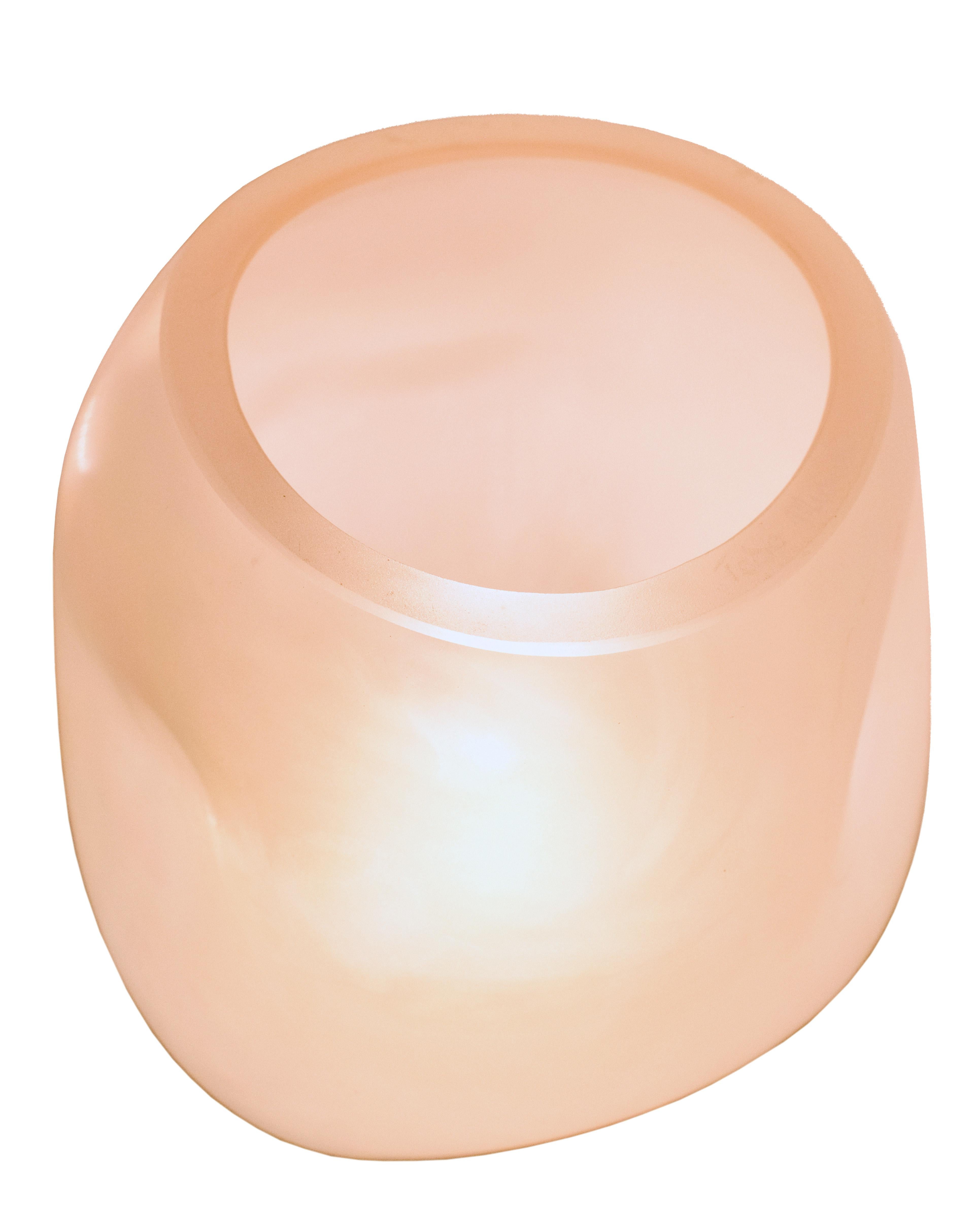 Paar reizvolle Opalino-Glas-Wandleuchter (Italienisch) im Angebot
