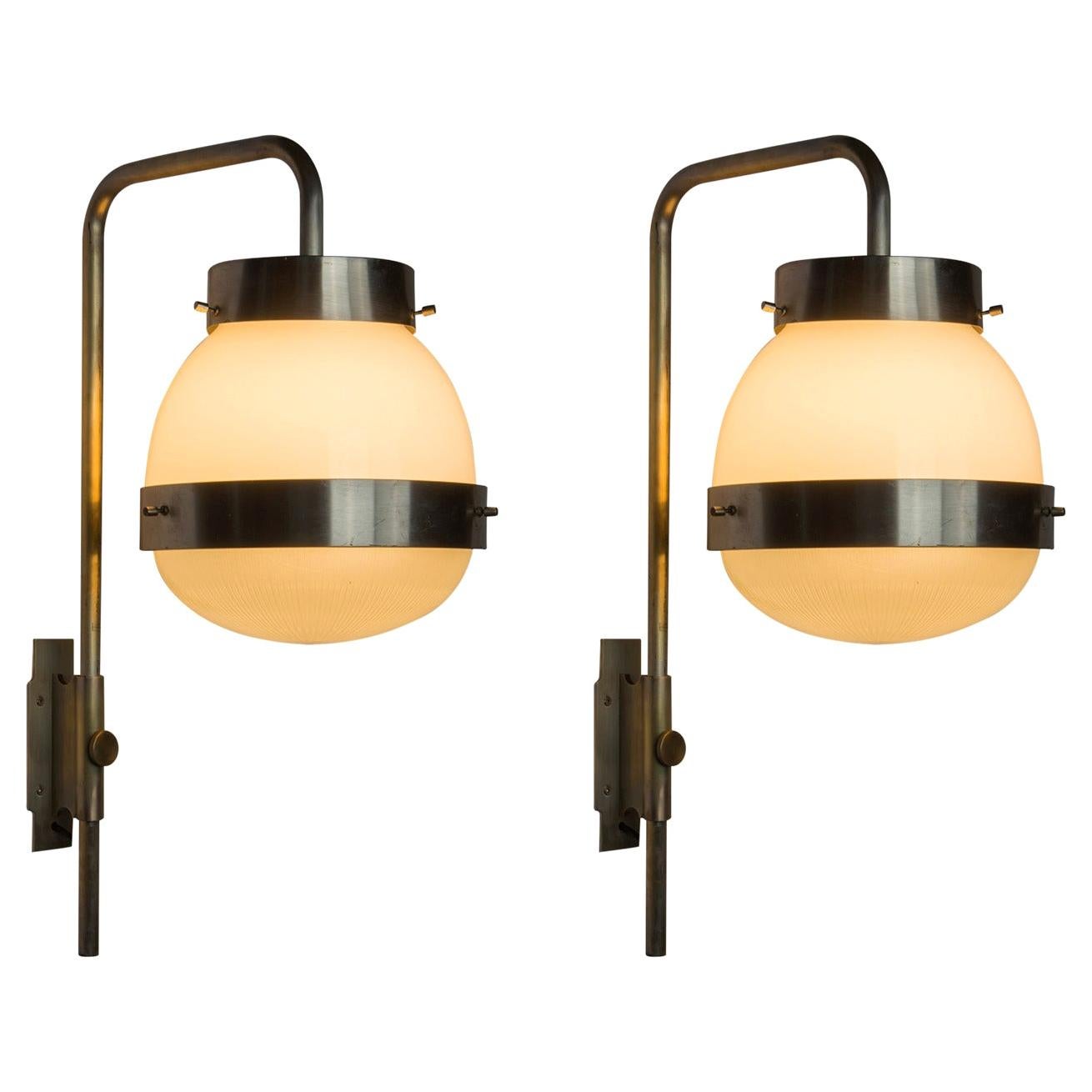 Set of Two "Delta" Glass Sconces by Sergio Mazza for Artemide, Italy, 1960s For Sale