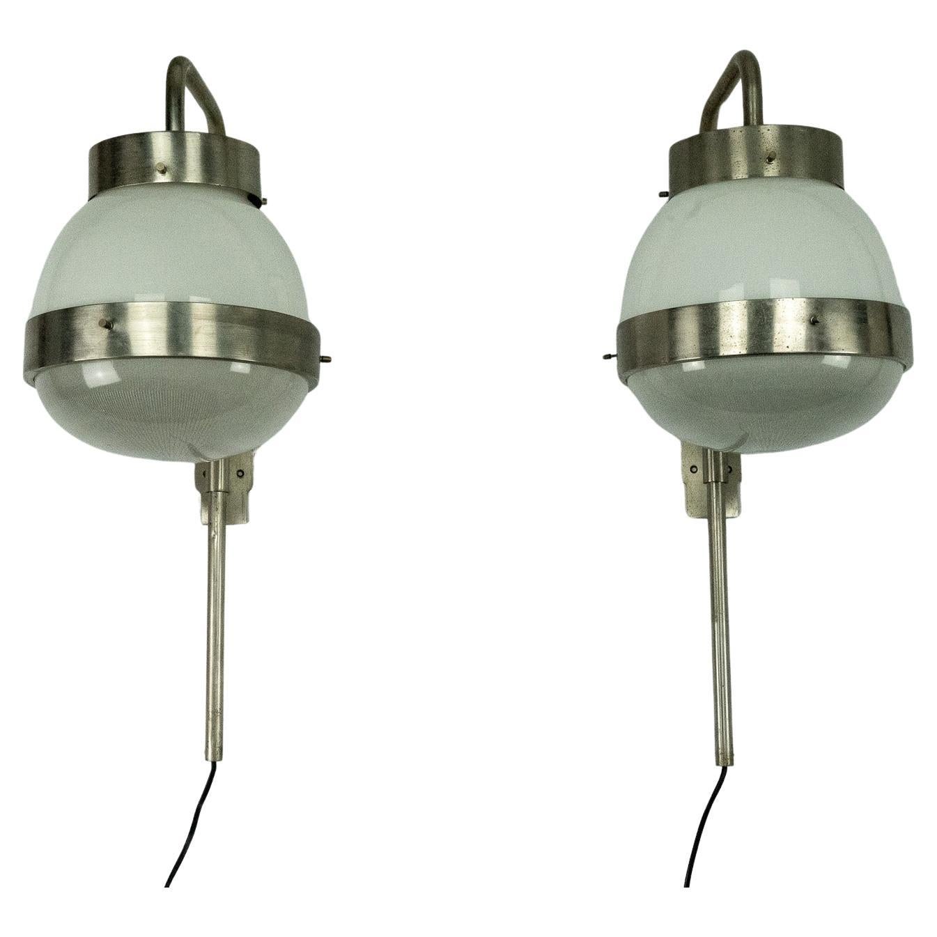 Ein Paar Delta-Wandleuchten von Sergio Mazza für Artemide. Italien 1960er Jahre