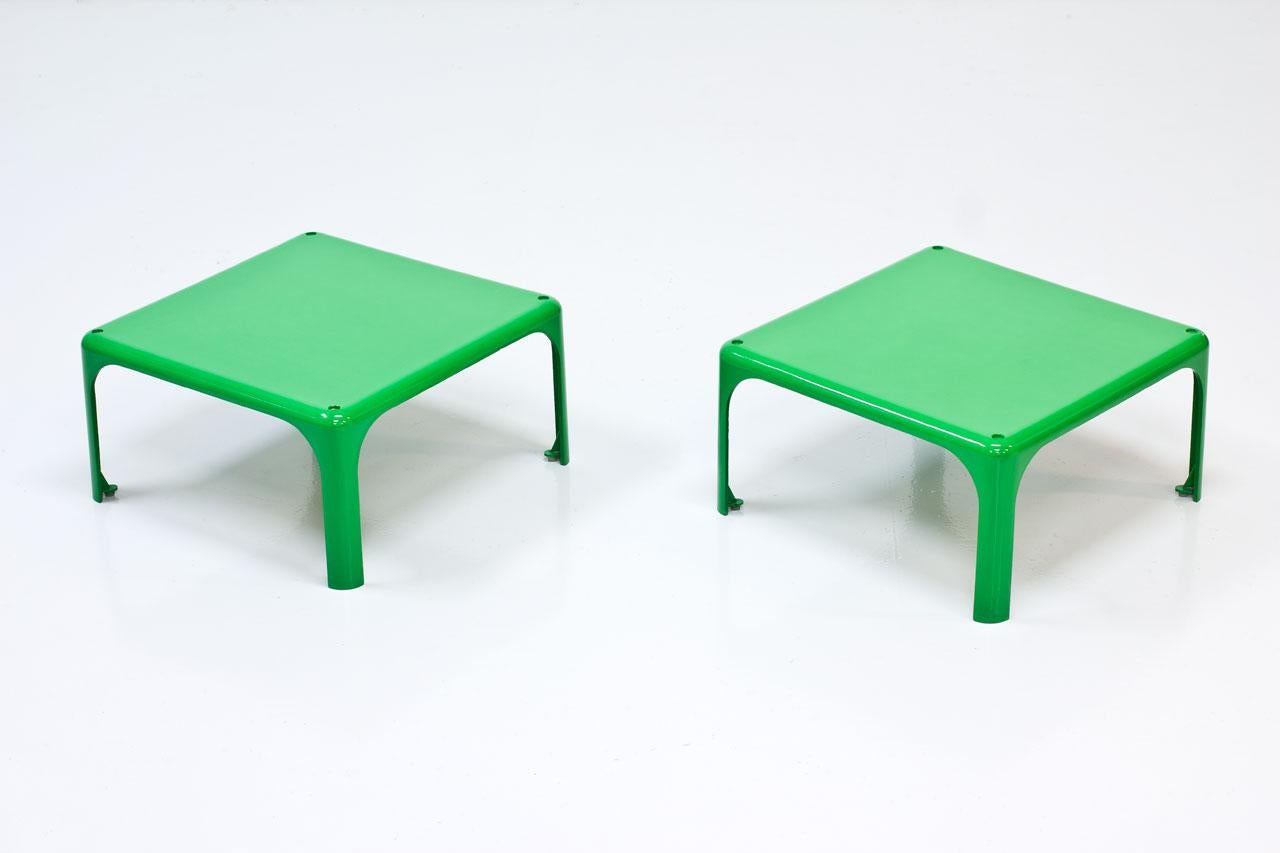 Pair of “Demetrio 45? stackable side
tables designed by Vico Magistretti.
Manufactured by Artemide in Italy
during the late 1960s. Made from
fiberglass, reinforced polyester.
