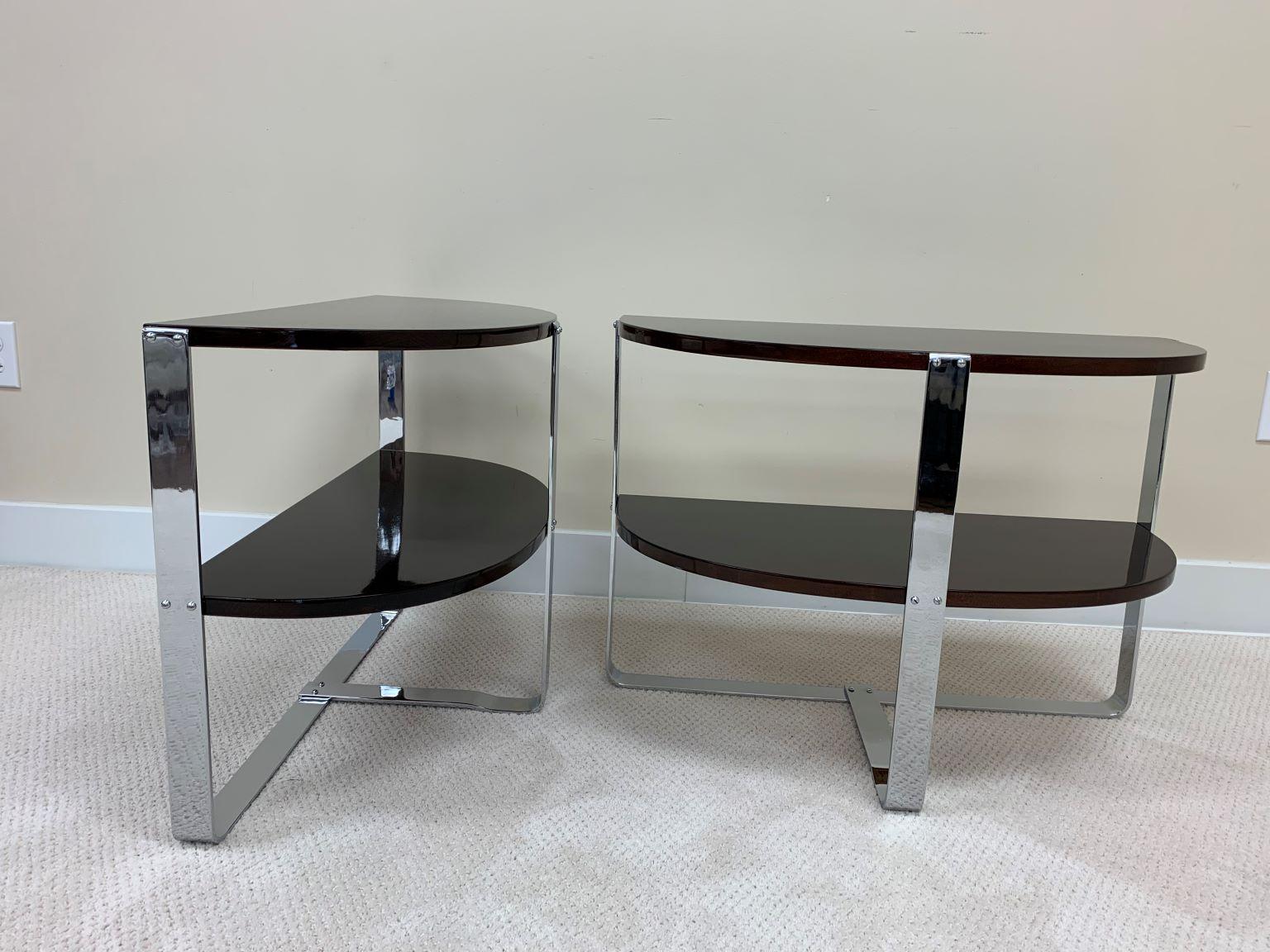 Pair of Demilune Chrome and Art Deco Side Tables in the Style of Donald Deskey  In Excellent Condition For Sale In Bernville, PA