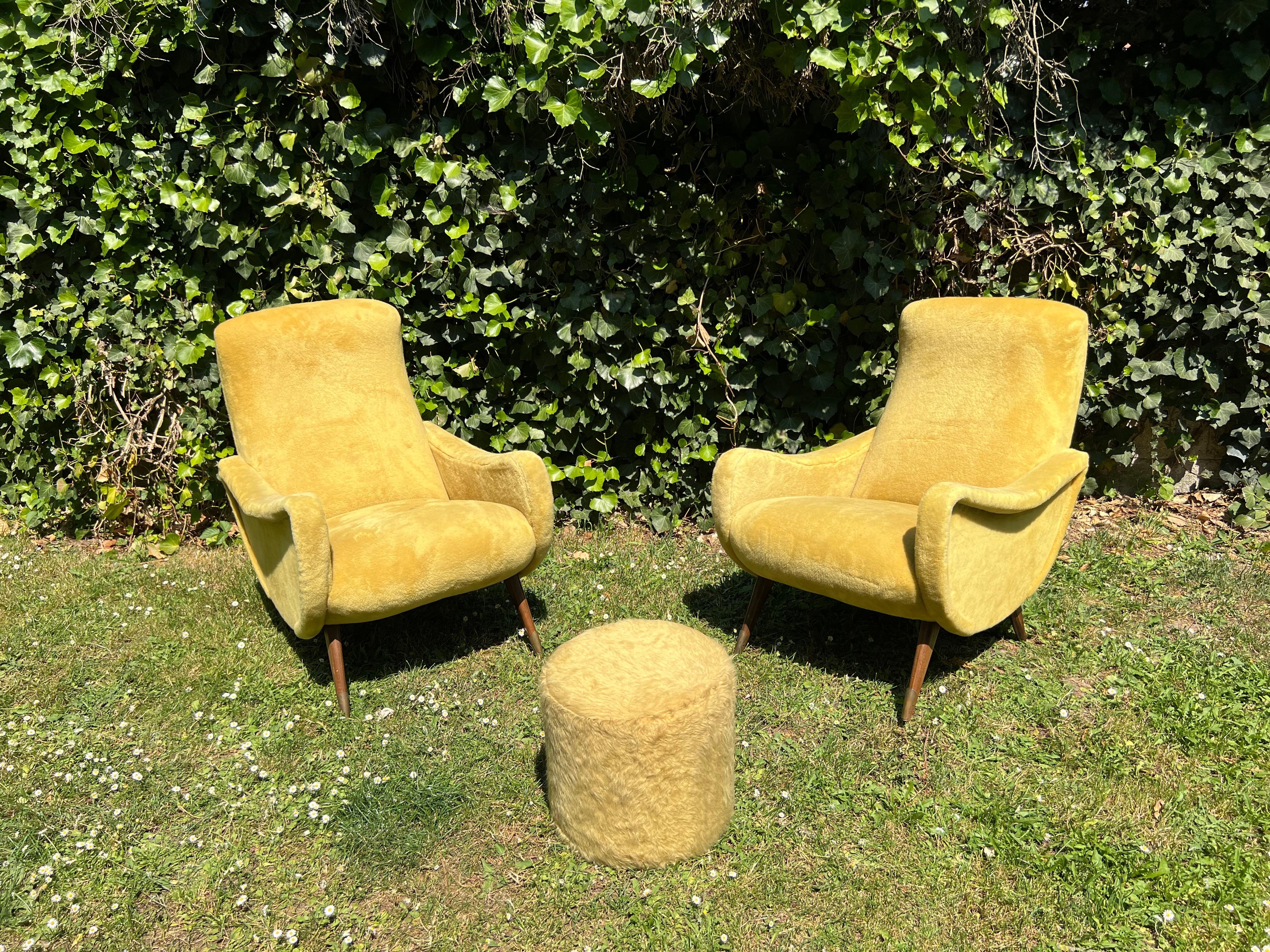 Pair of Design Armchairs in Yellow Velvet by Marco Zanusso. Circa 1960 14