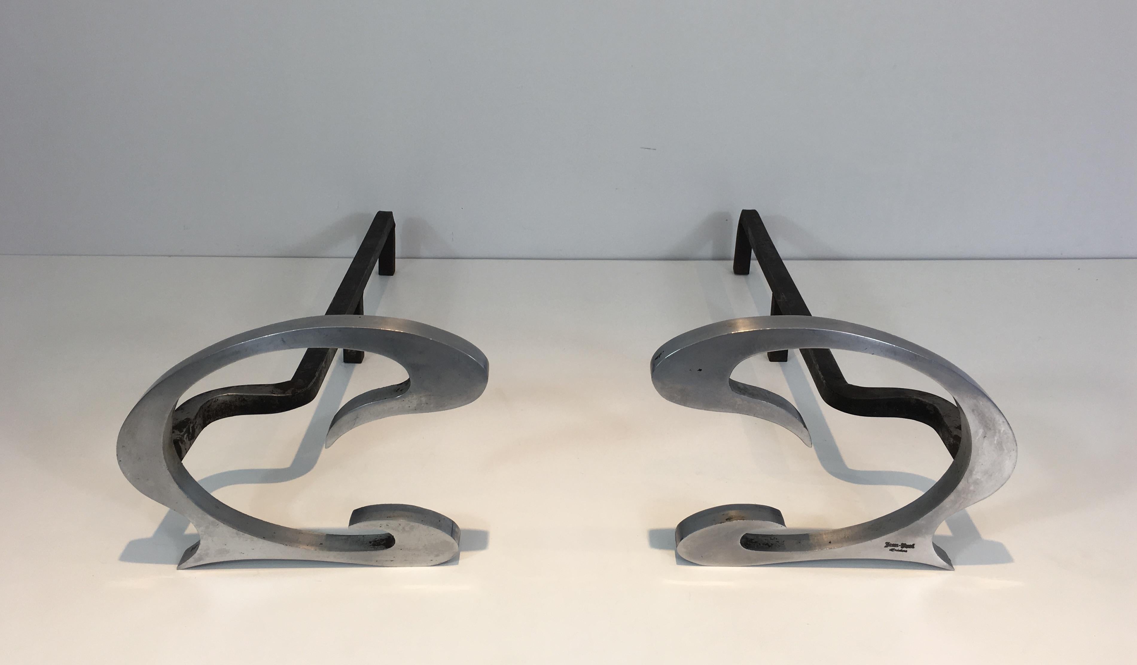 Mid-Century Modern Pair of Design Brushed Steel and Iron Andirons, Signed, French, circa 1970 For Sale