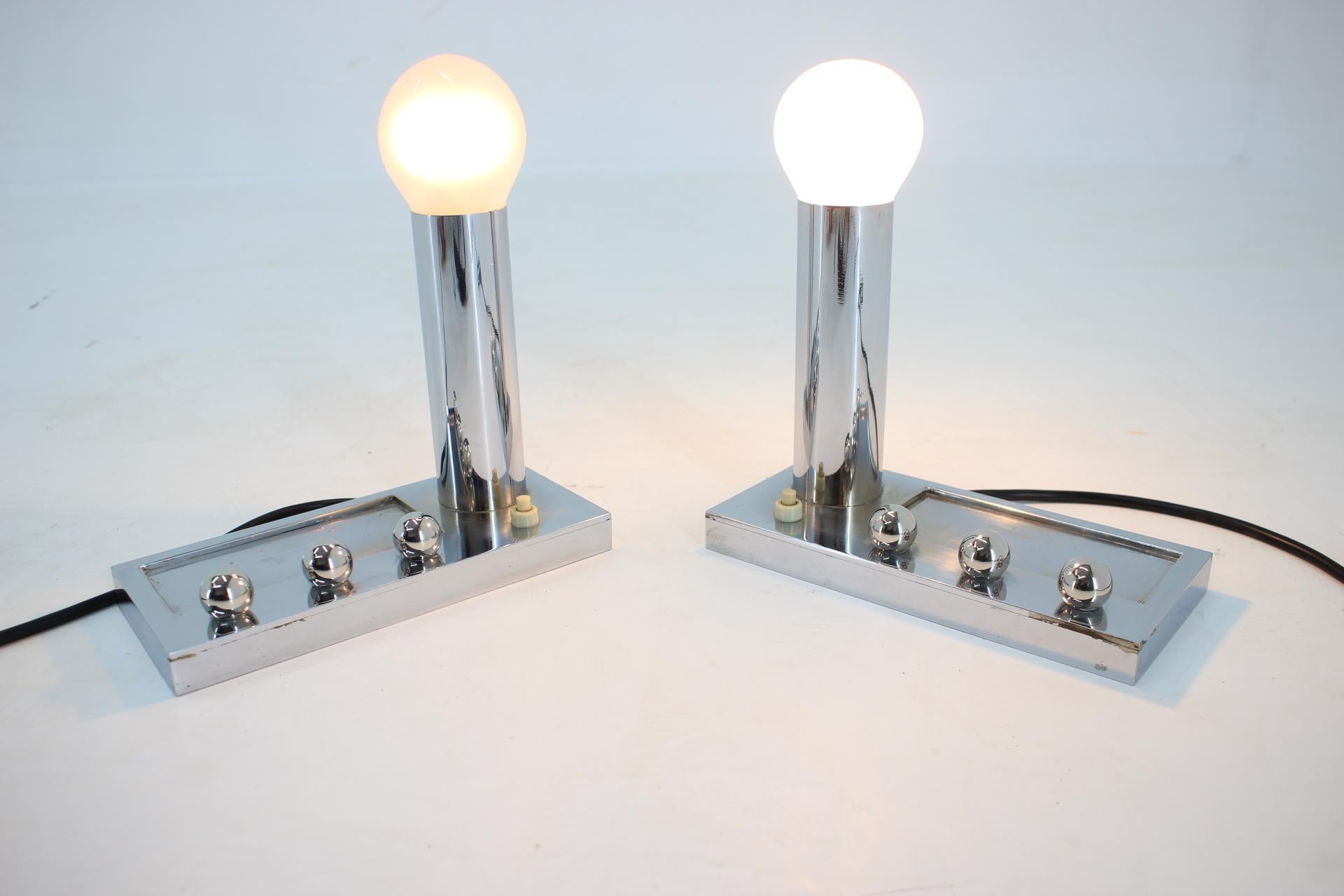 Pair of Design Chrome Bauhaus Table Lamps, 1930s For Sale 2