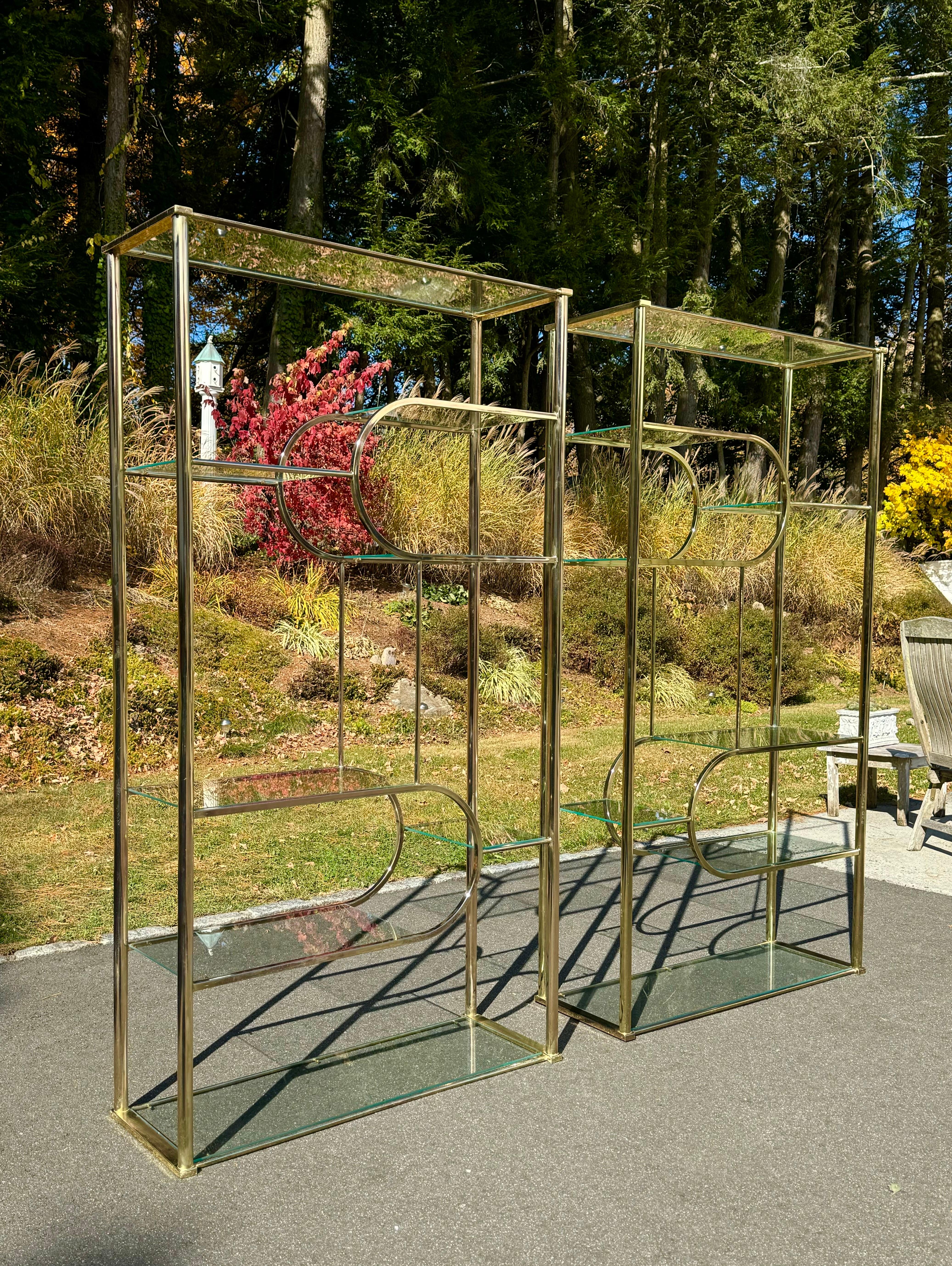 Coppia di cassettoni in ottone del Design Institute of America in vendita 7