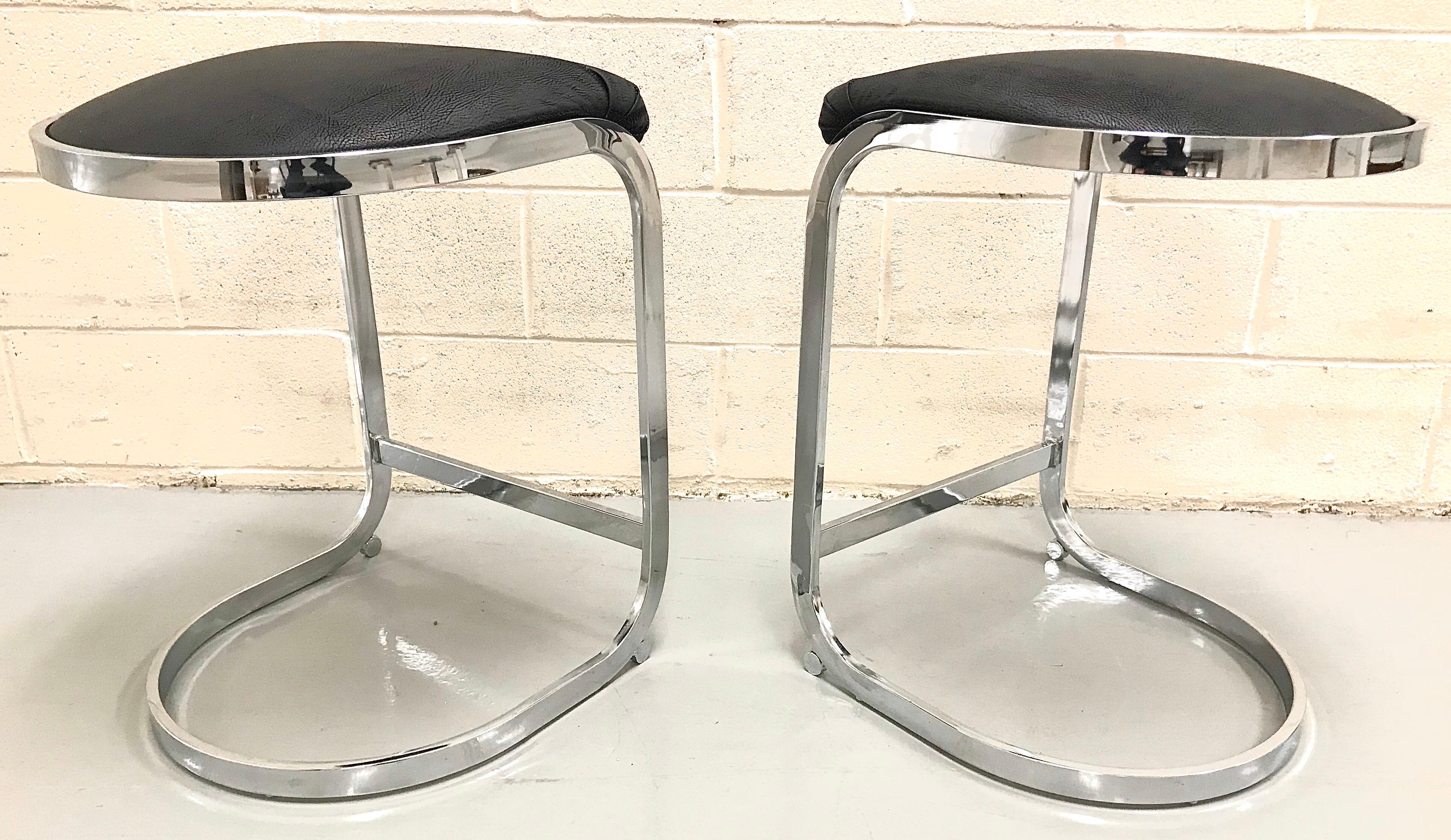 Pair of Design Institute of America Chrome Bar Stools In Good Condition For Sale In Lake Success, NY