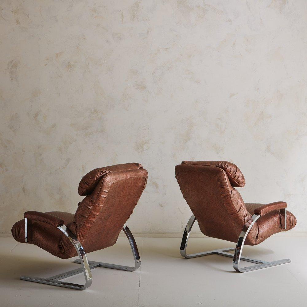 American Pair of Dia Lounge Chairs with Ottoman in Robert Allen Leather, 20th Century