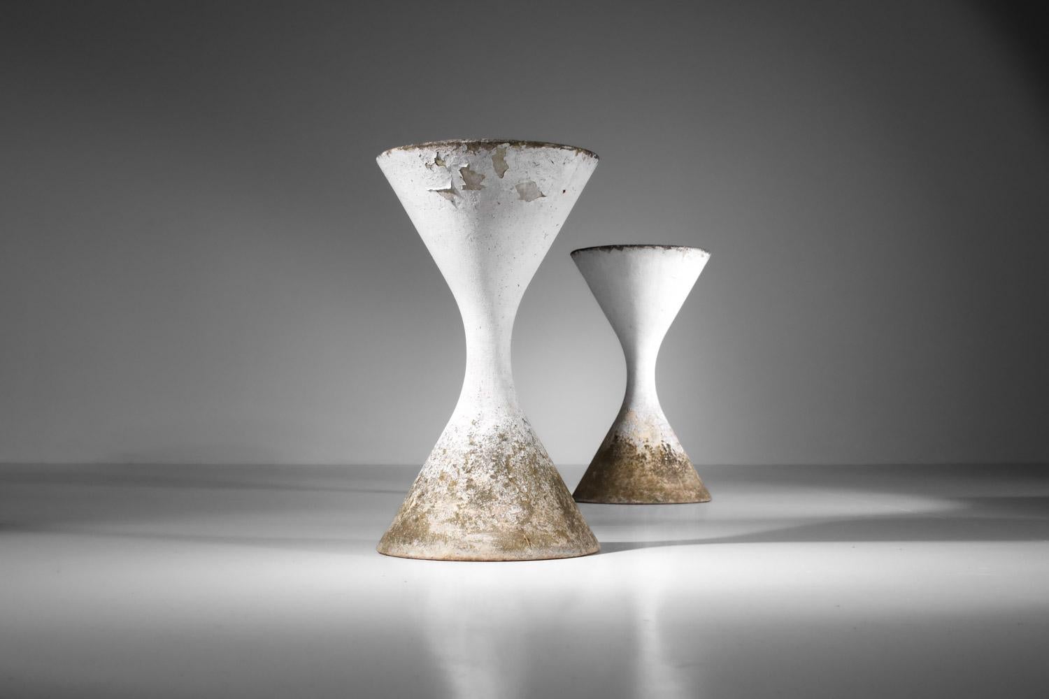 Pair of diabolos planters by Willy Guhl from the 60s In Fair Condition For Sale In Ternay, Auvergne-Rhône-Alpes