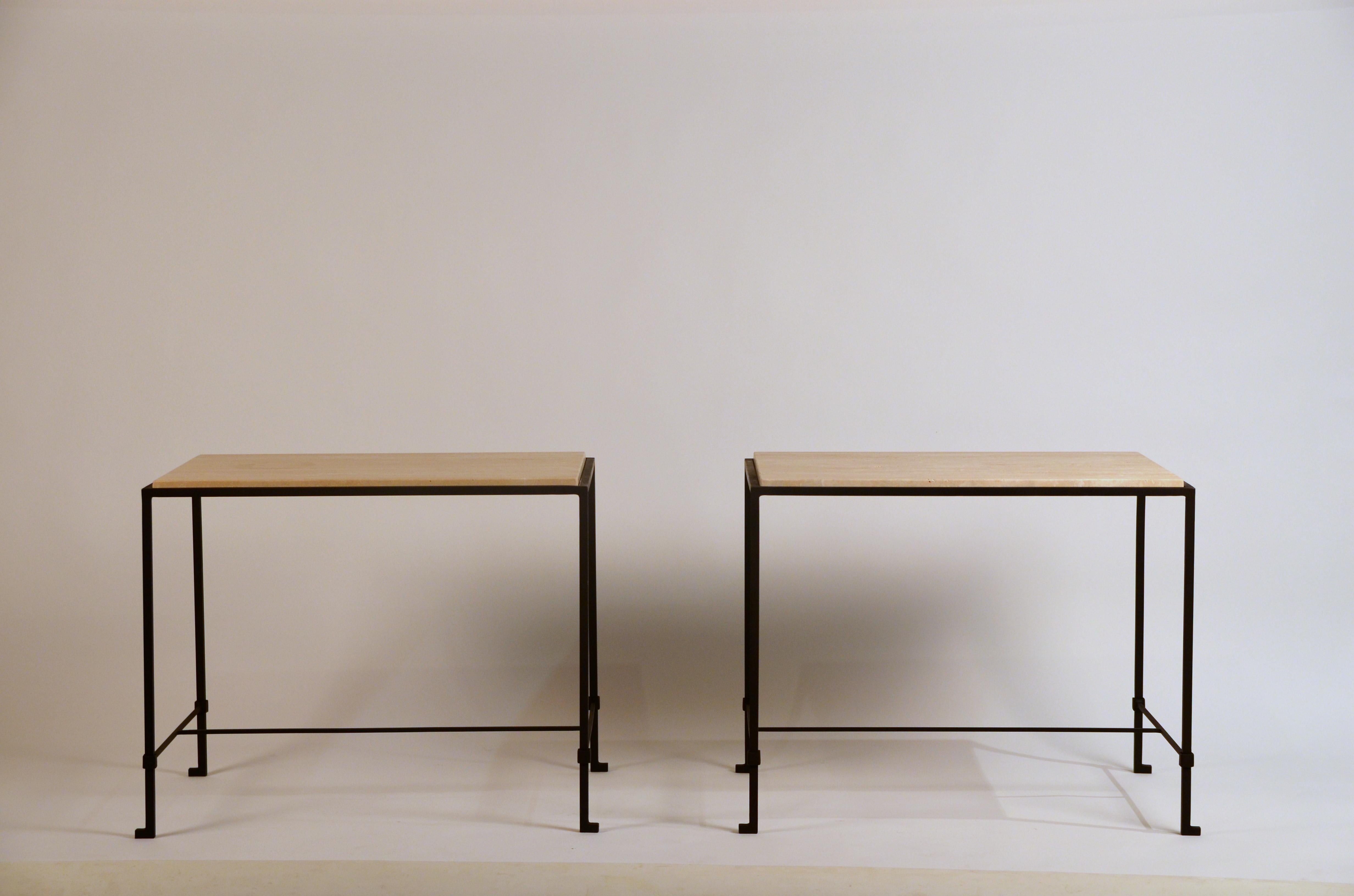 Pair of 'Diagramme' Wrought Iron and Travertine Side Tables by Design Frères For Sale 4