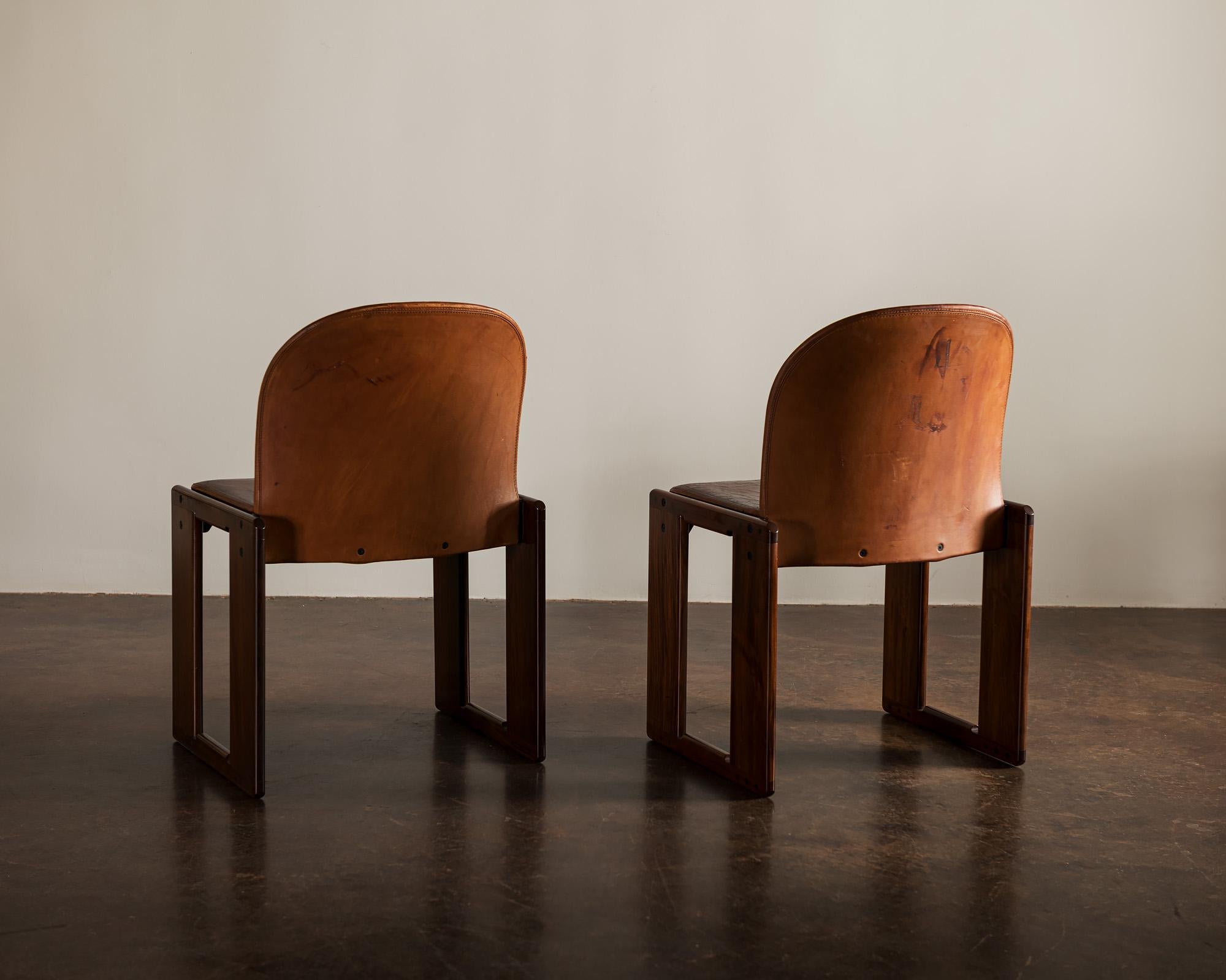 Mid-Century Modern Pair of Dialogo Chairs by Afra and Tobia Scarpa for B&B Italia, Italy, 1970s