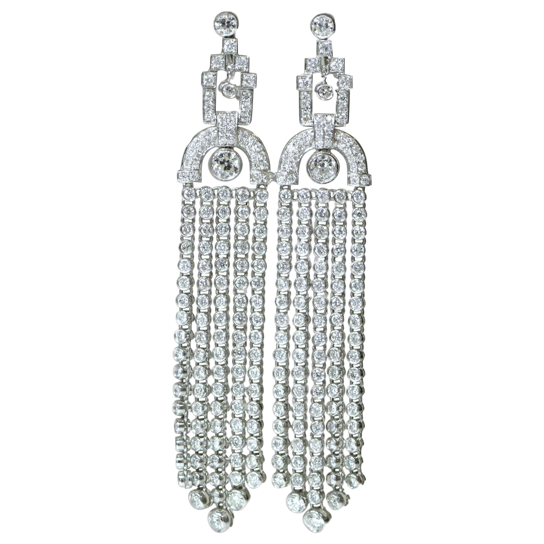 Pair of Diamond 18 Karat White Gold Tassel Earrings