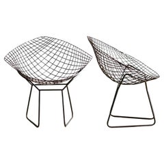 Pair of "Diamond Chair" by Harry Bertoia (set of 2)