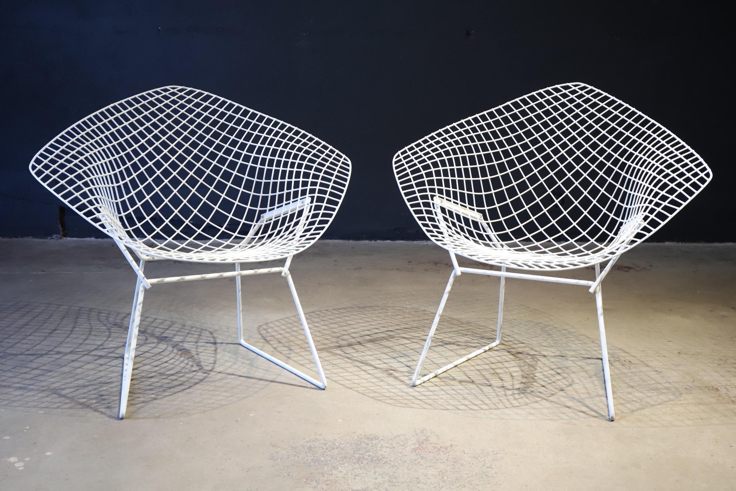 Pair of Diamond Chairs by Harry Bertoia 13