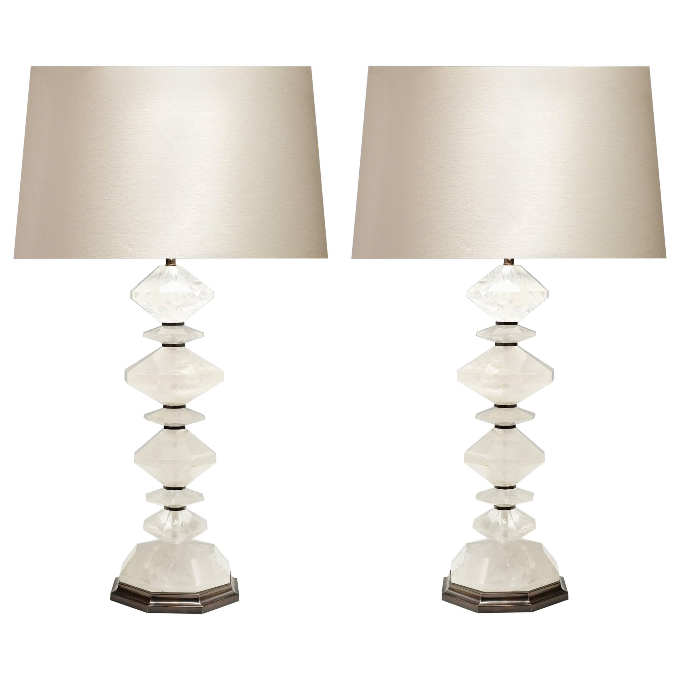 Pareja de Lámparas de Mesa de Cristal de Roca en Forma de Diamante