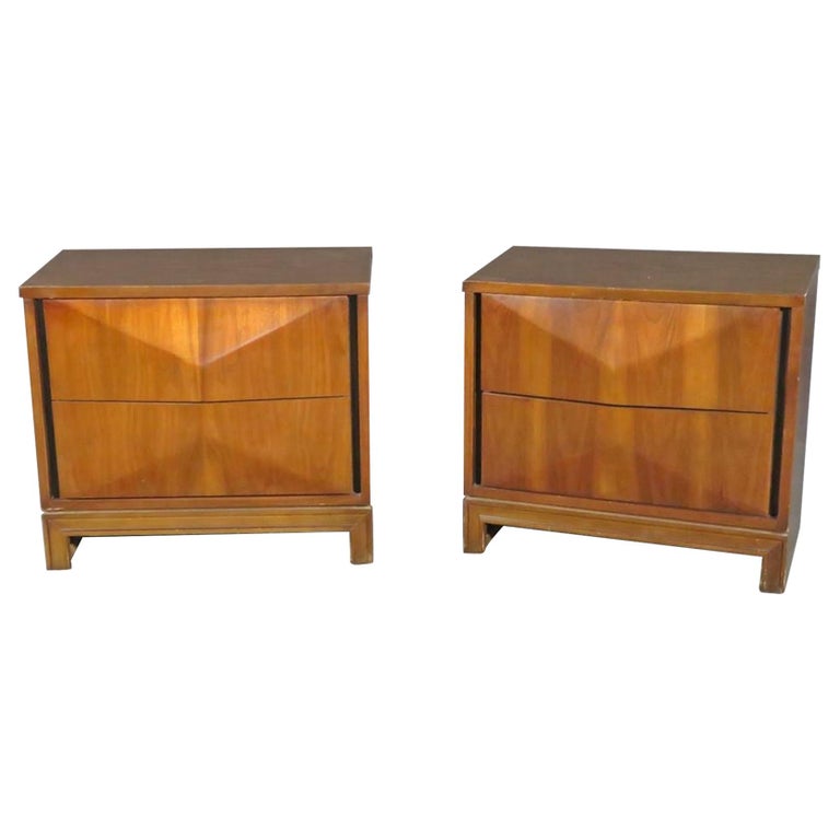 Pair of Diamond Front Night Stands in the Style of Johnson Carper For