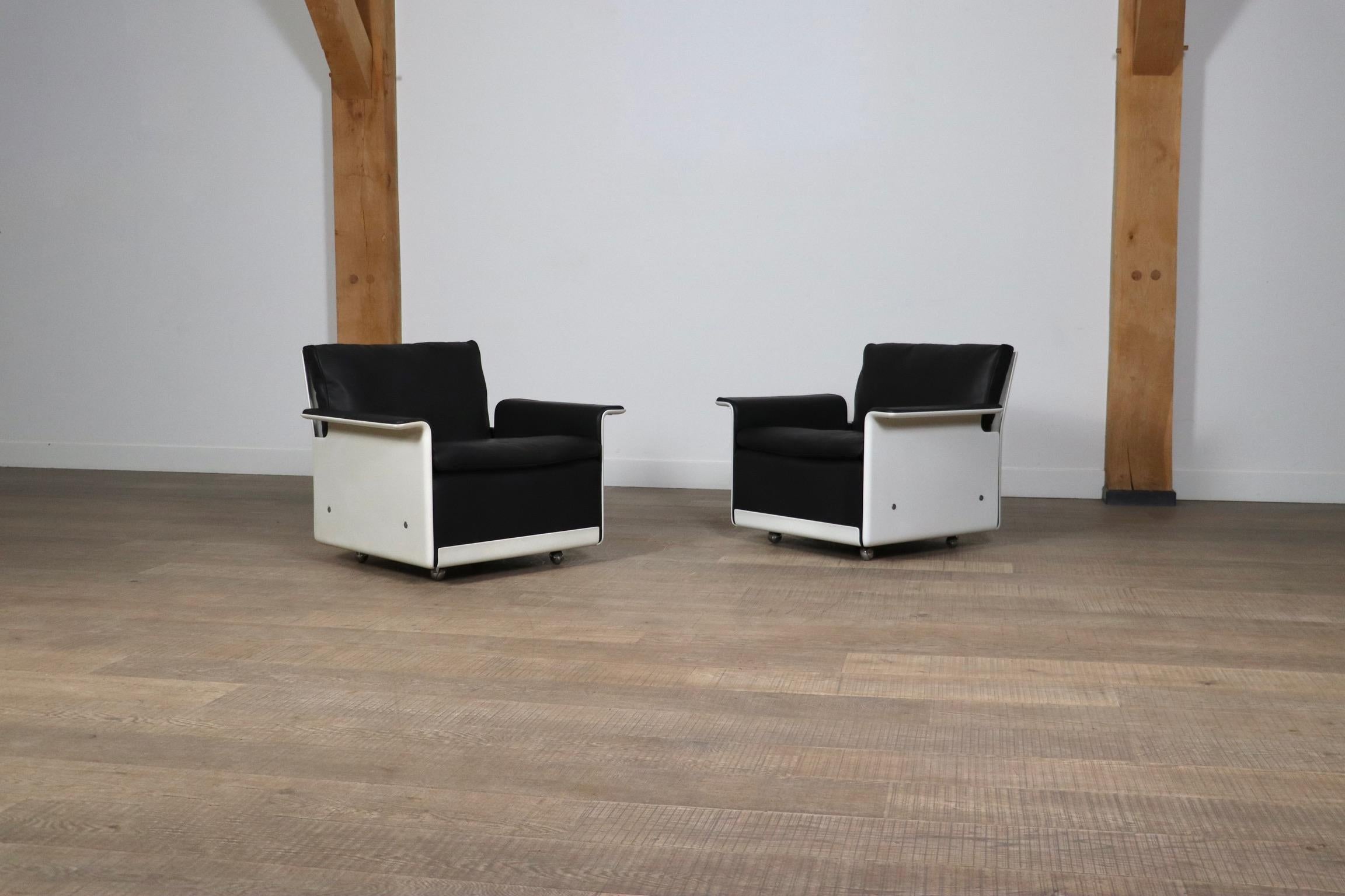 Paar Dieter Rams Modell 620 Sessel aus schwarzem Leder für Vitsoe, 1980er Jahre 7