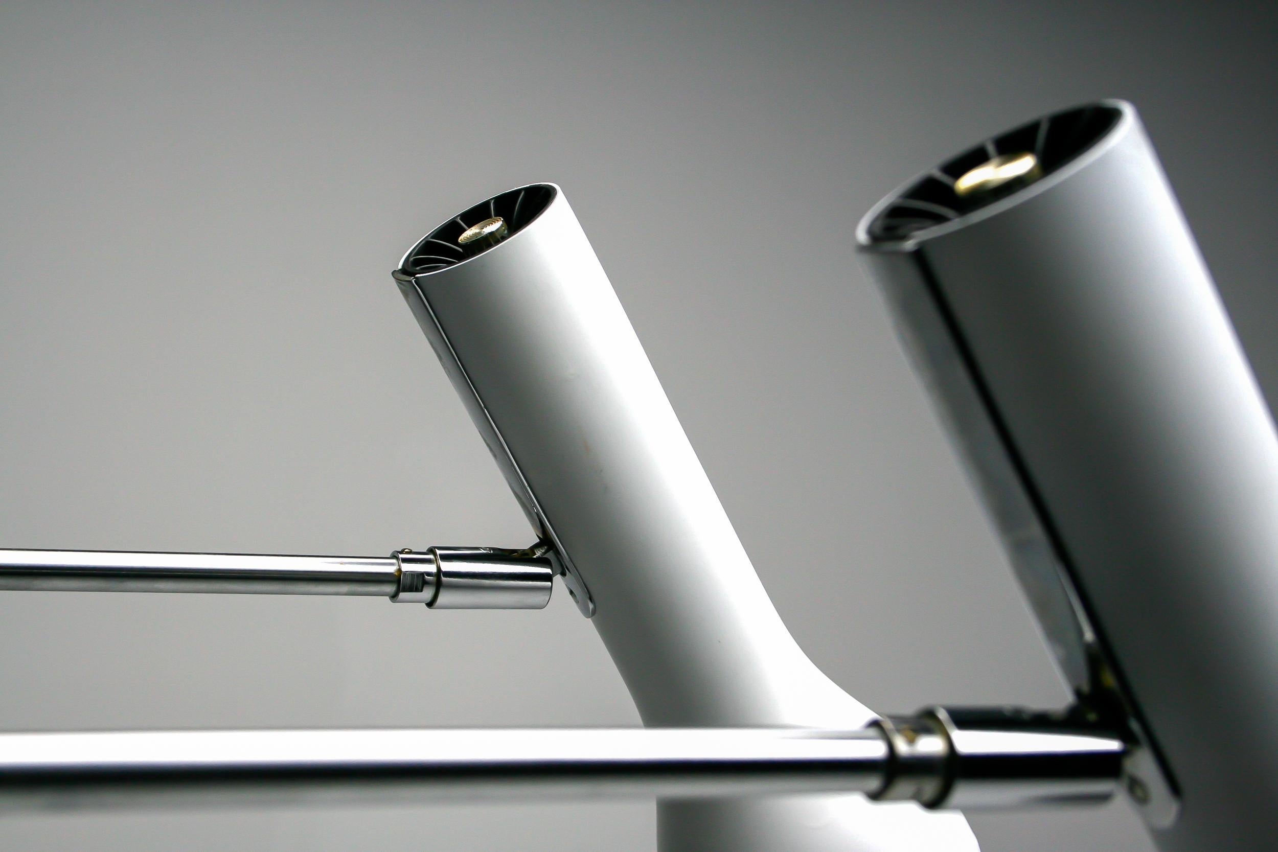 Pair of Dieter Waeckerlin Clamp Spotlights, 1960s Swiss Modernist Design For Sale 3
