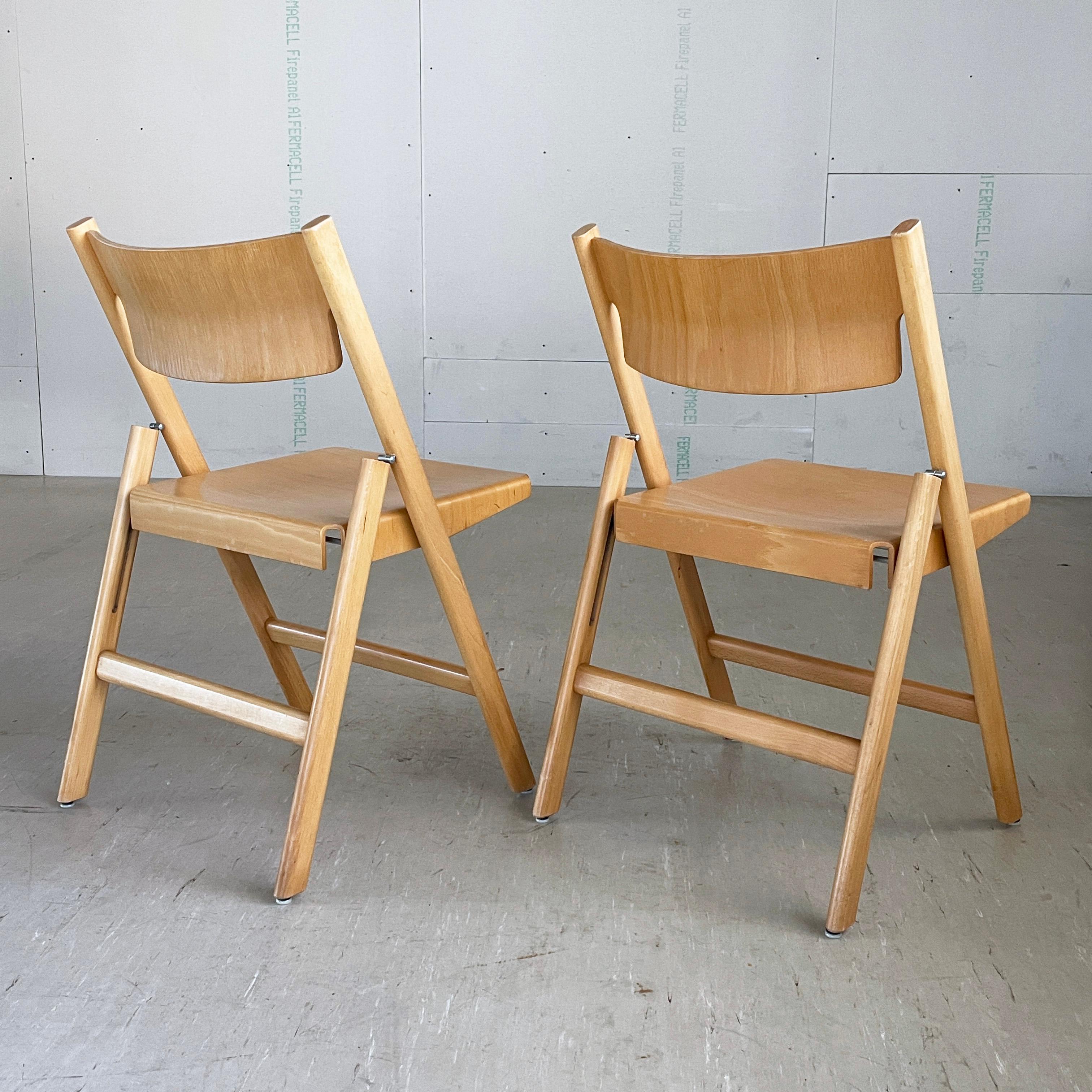 Pair of Dietiker & Co. Model 1901 FS Folding Chairs by Hans Eichenberger, 1966 For Sale 8