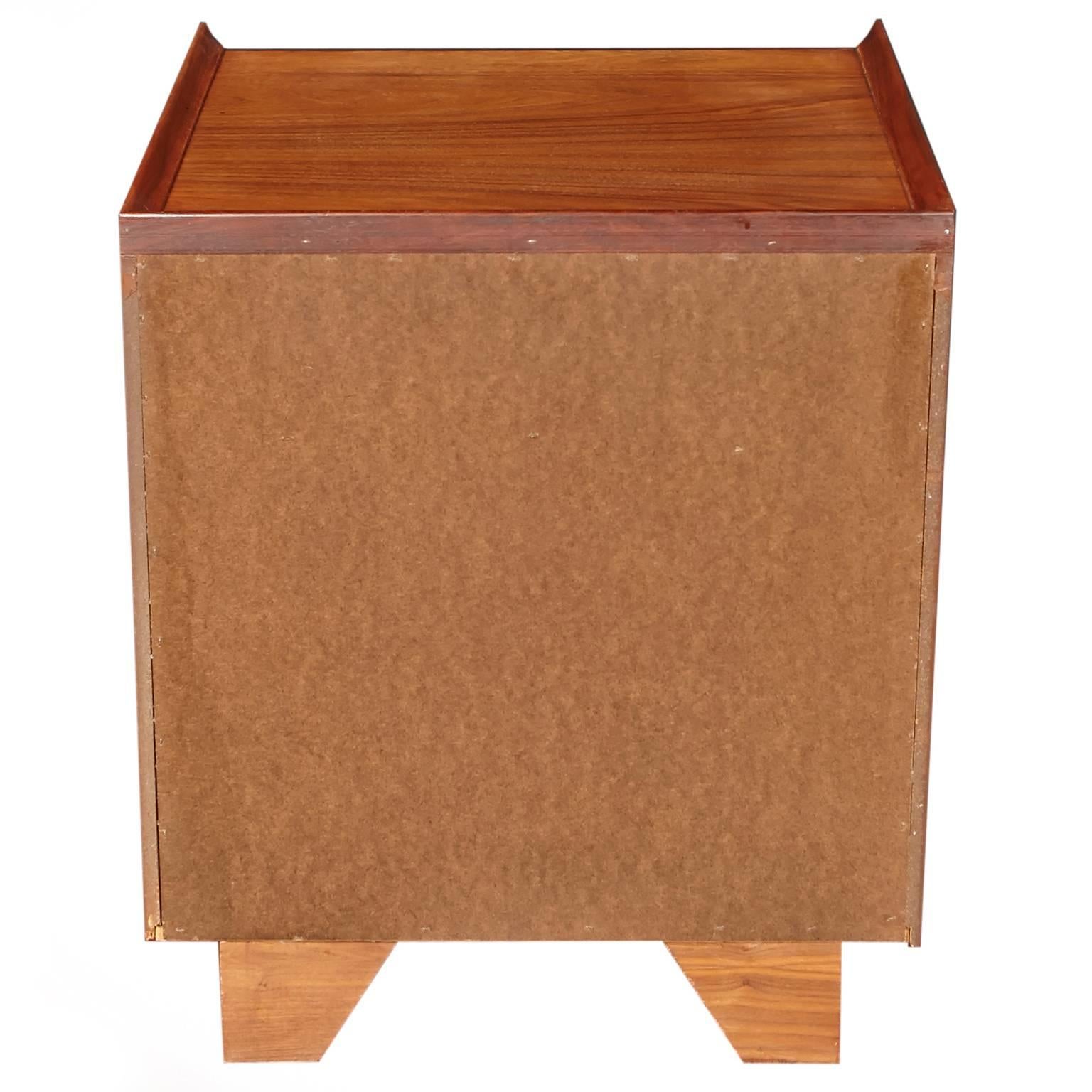 American Pair of Dillingham Mid-Century Modern Walnut Nightstands