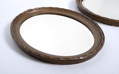 Pareja De Pequeños Espejos Ovalados Antiguos Ingleses Dorados 29 X 25cm