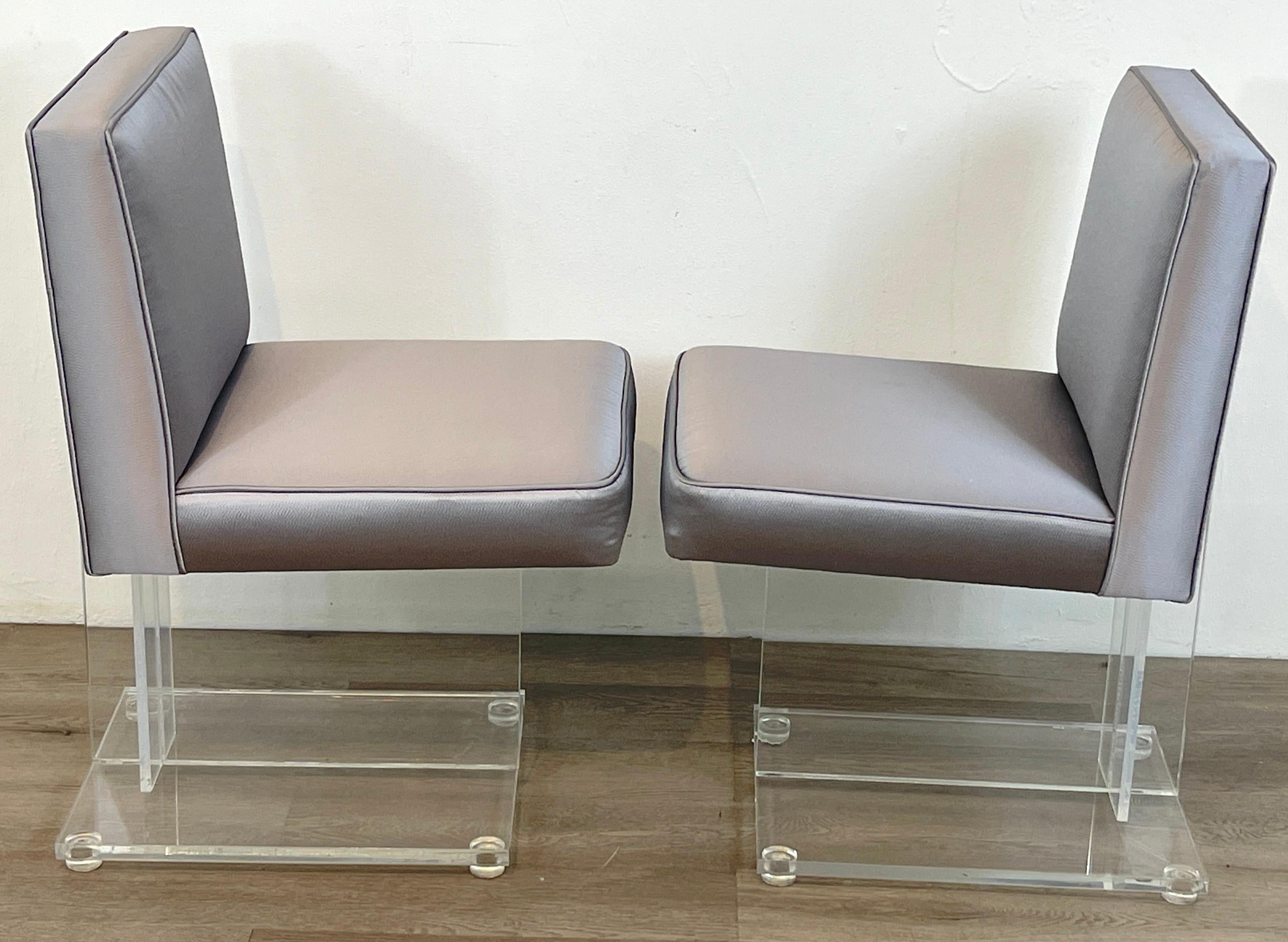Mid-Century Modern Pair of 1970s Diminutive Sculptural Lucite Chairs 