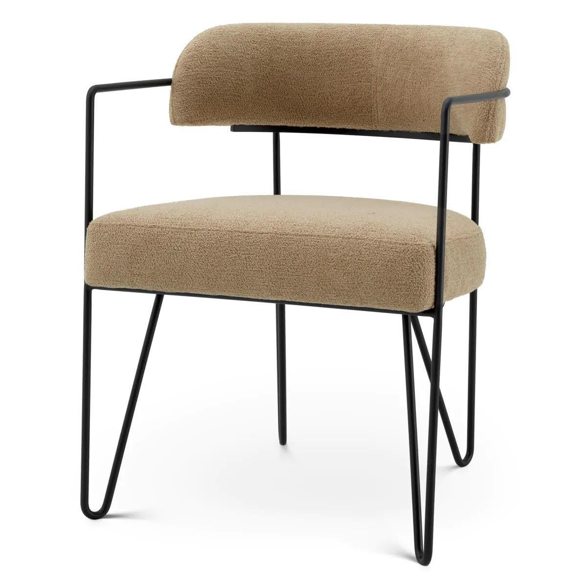 Moderno Coppia di sedie da pranzo, Trenton beige, gambe nere. in vendita