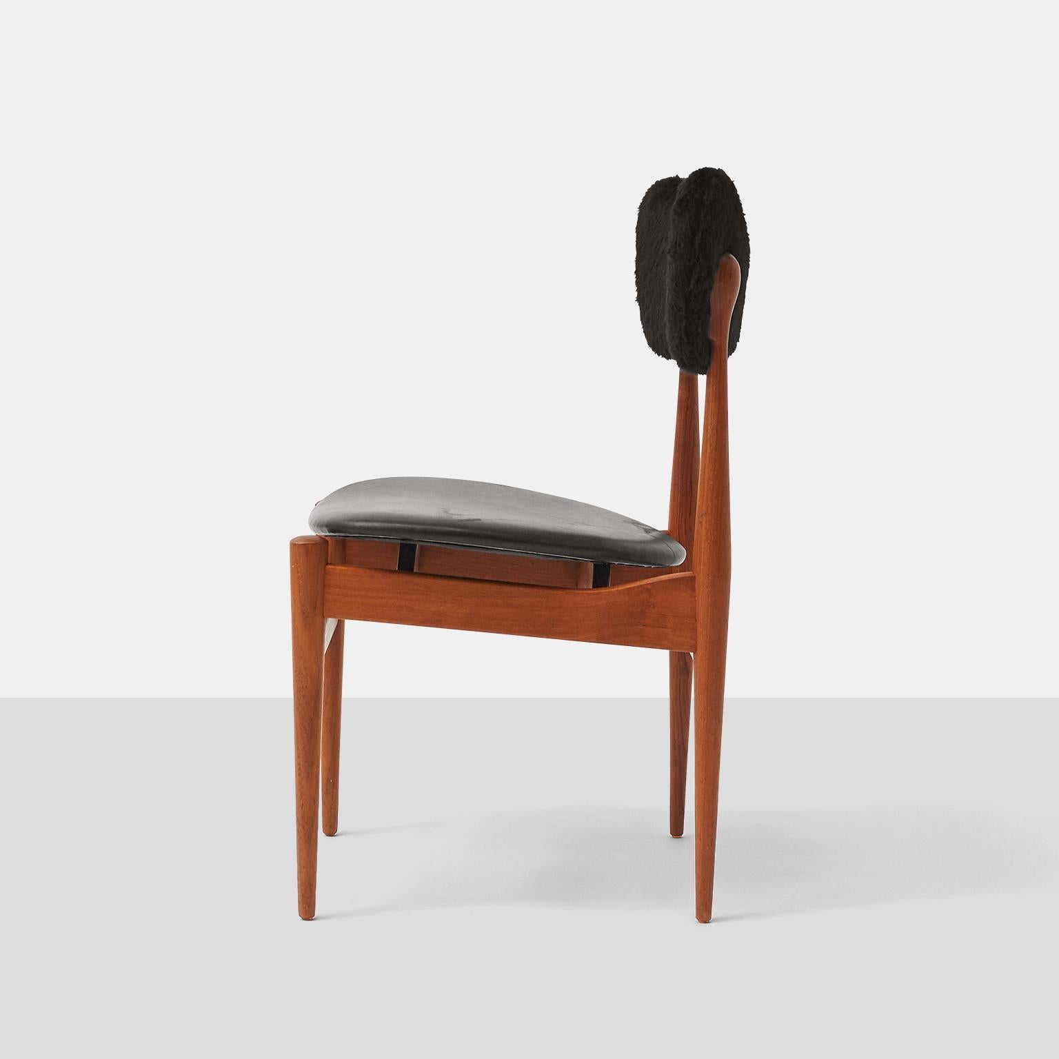 Mid-20th Century Pair of Dining Chairs by Inge & Luciano Rubino