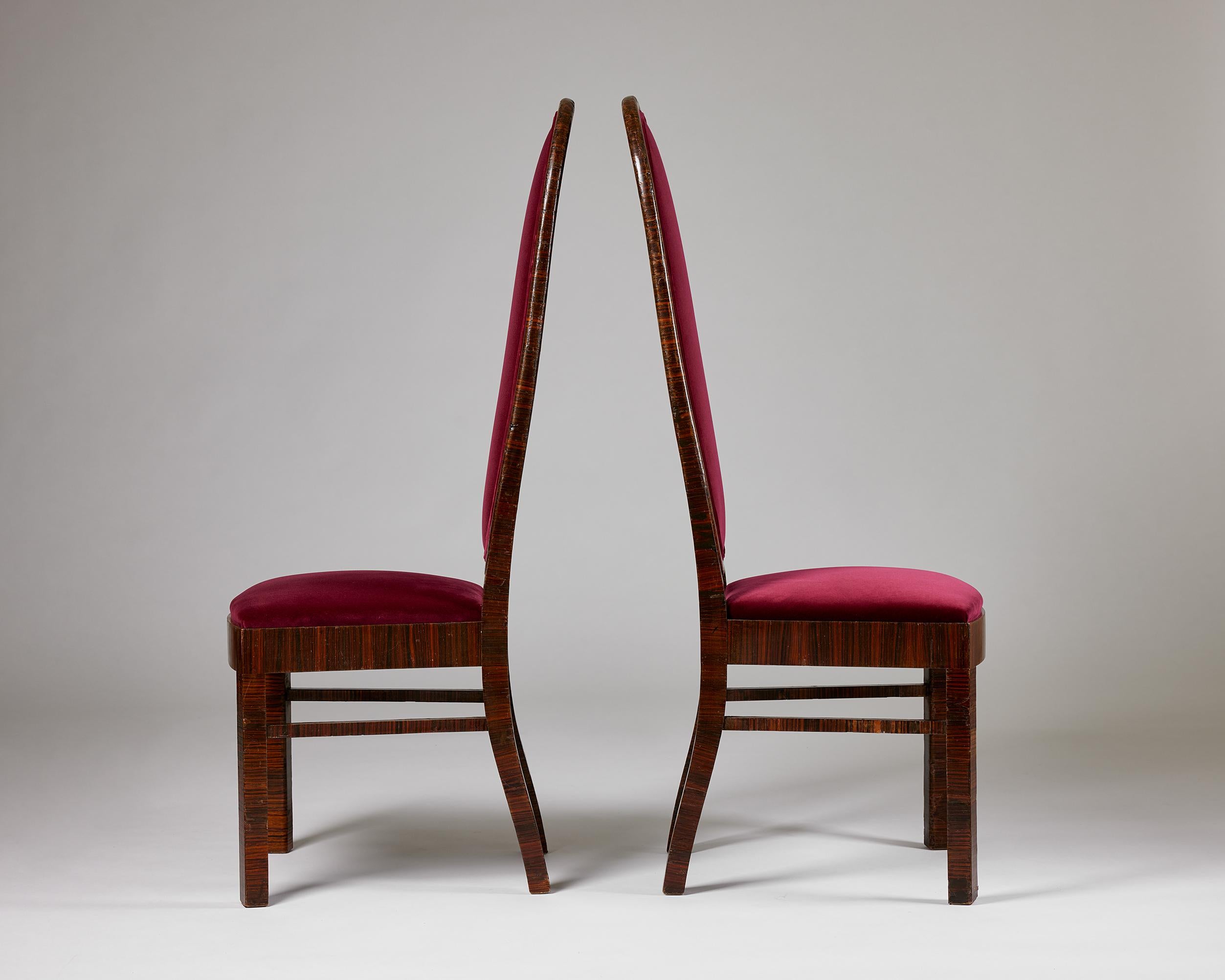 Swedish Pair of dining chairs designed by Axel Einar Hjorth for Nordiska Kompaniet For Sale