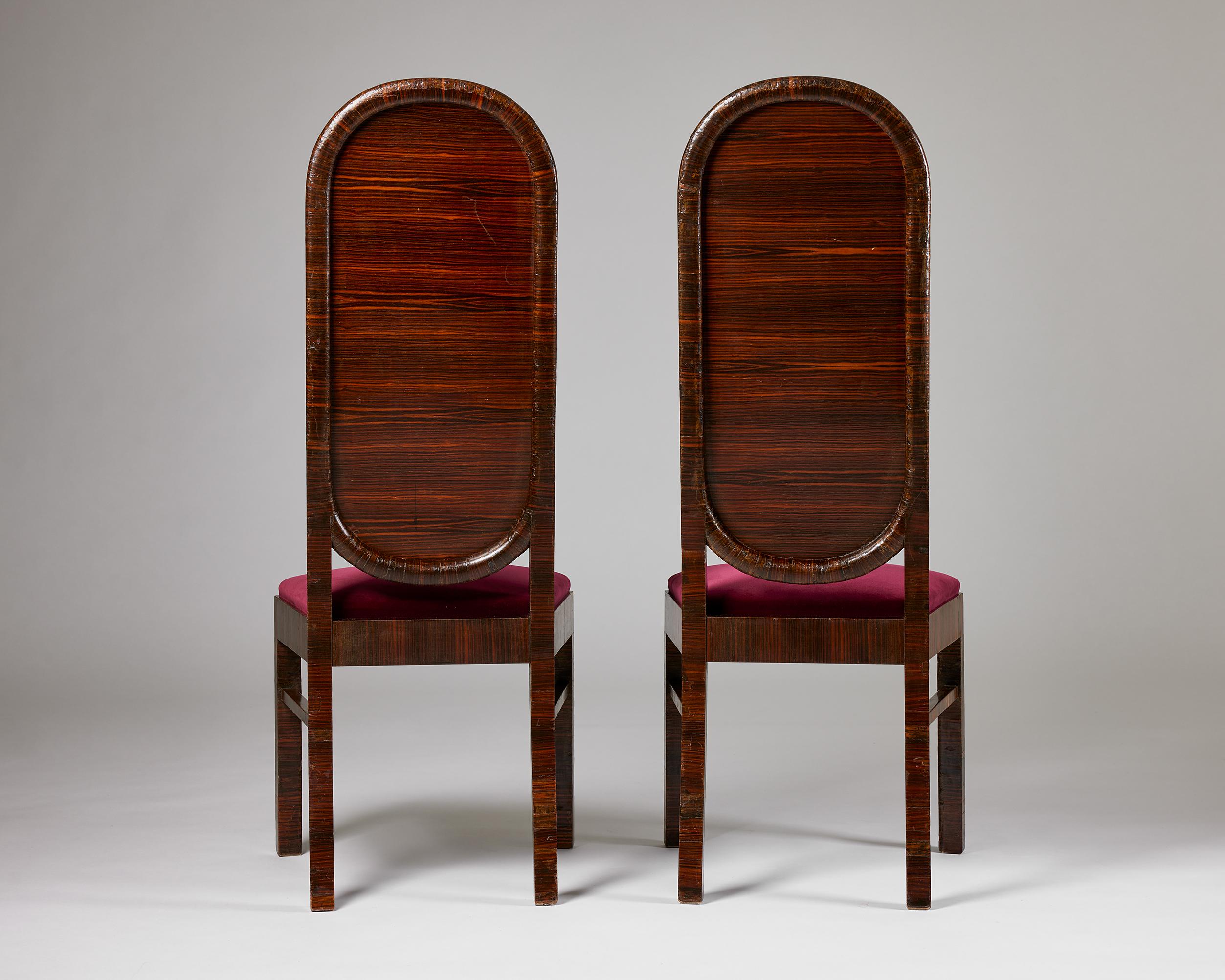 Pair of dining chairs designed by Axel Einar Hjorth for Nordiska Kompaniet In Good Condition For Sale In Stockholm, SE
