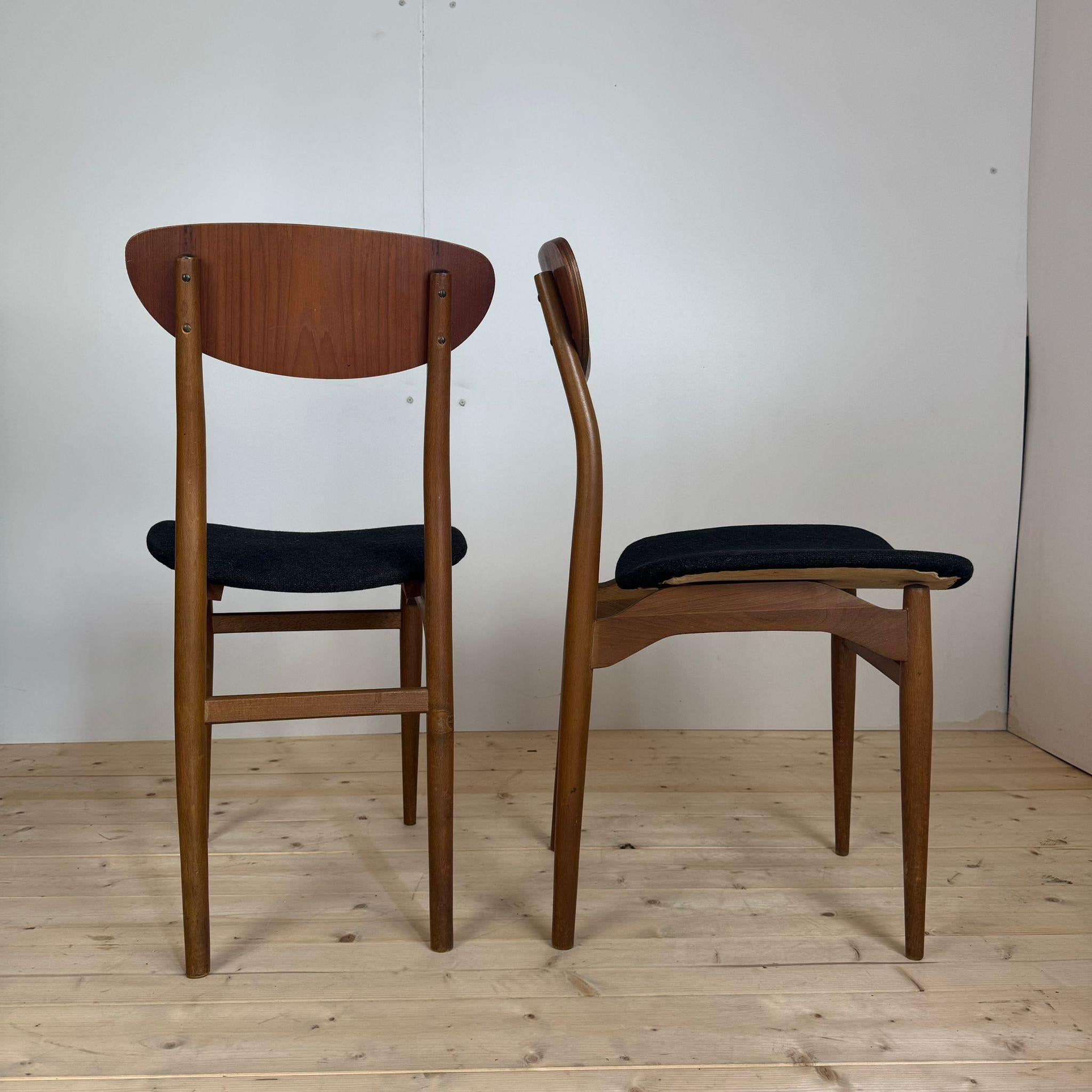 Pareja de sillas de comedor, teca y tela gris Chapado en venta
