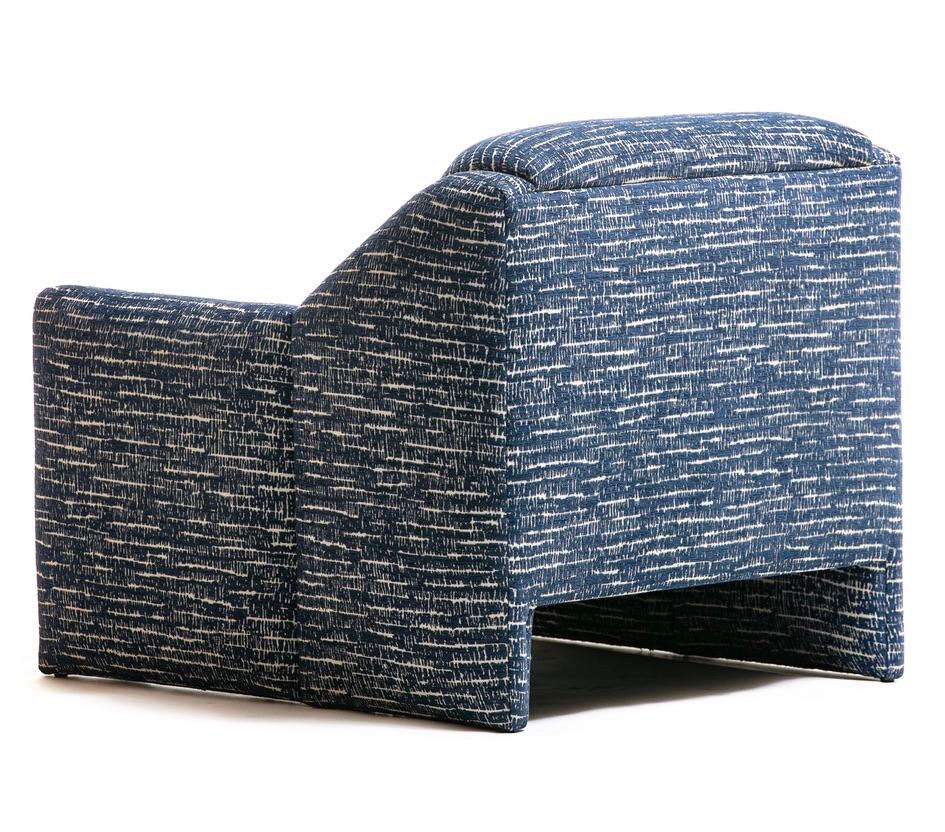 Pair of Directional Sculptural Lounge Chairs in Blue & White Knoll Fabric  6