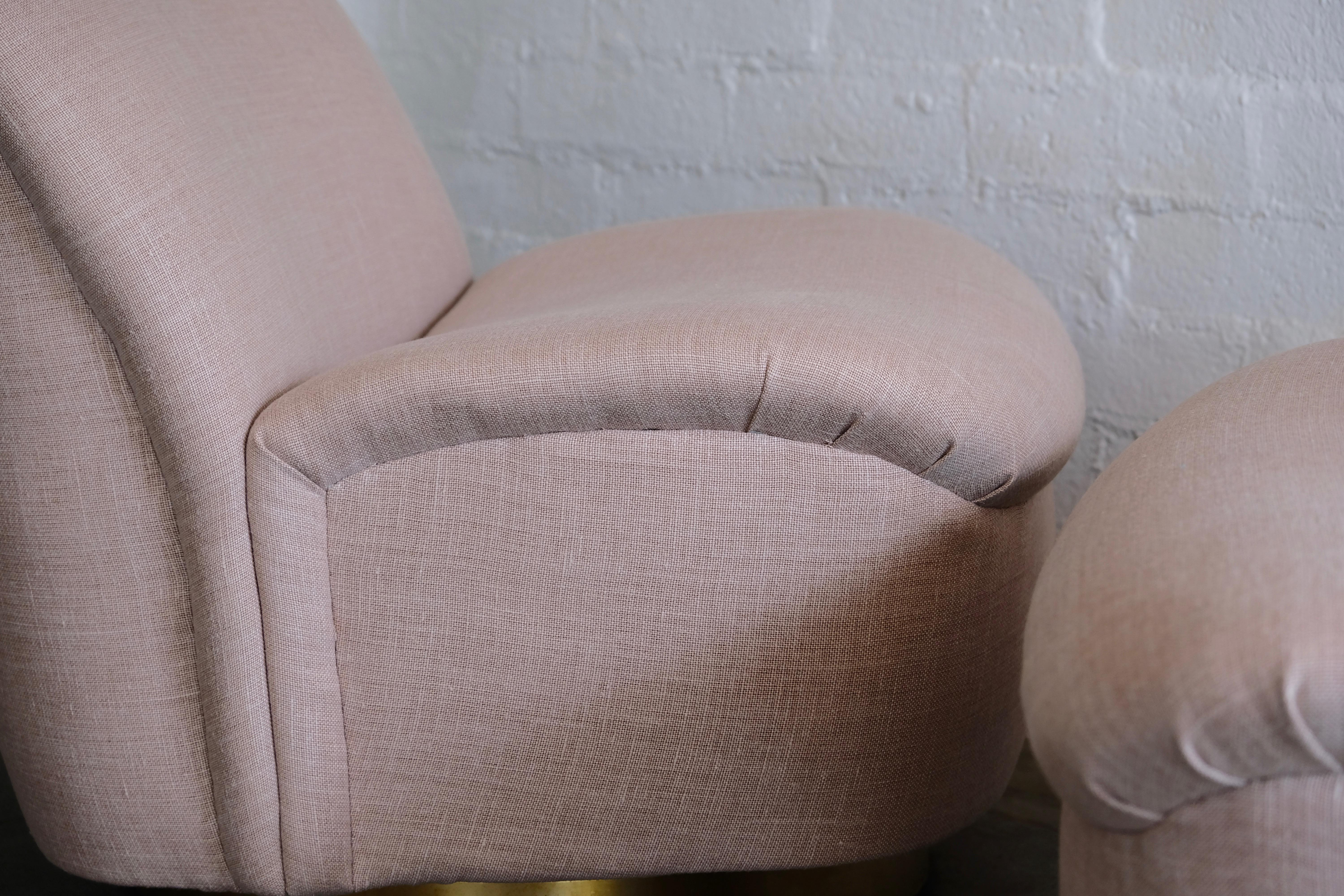 Pair of Directional Swivel Lounge Chairs in Pink with Brass Base 4