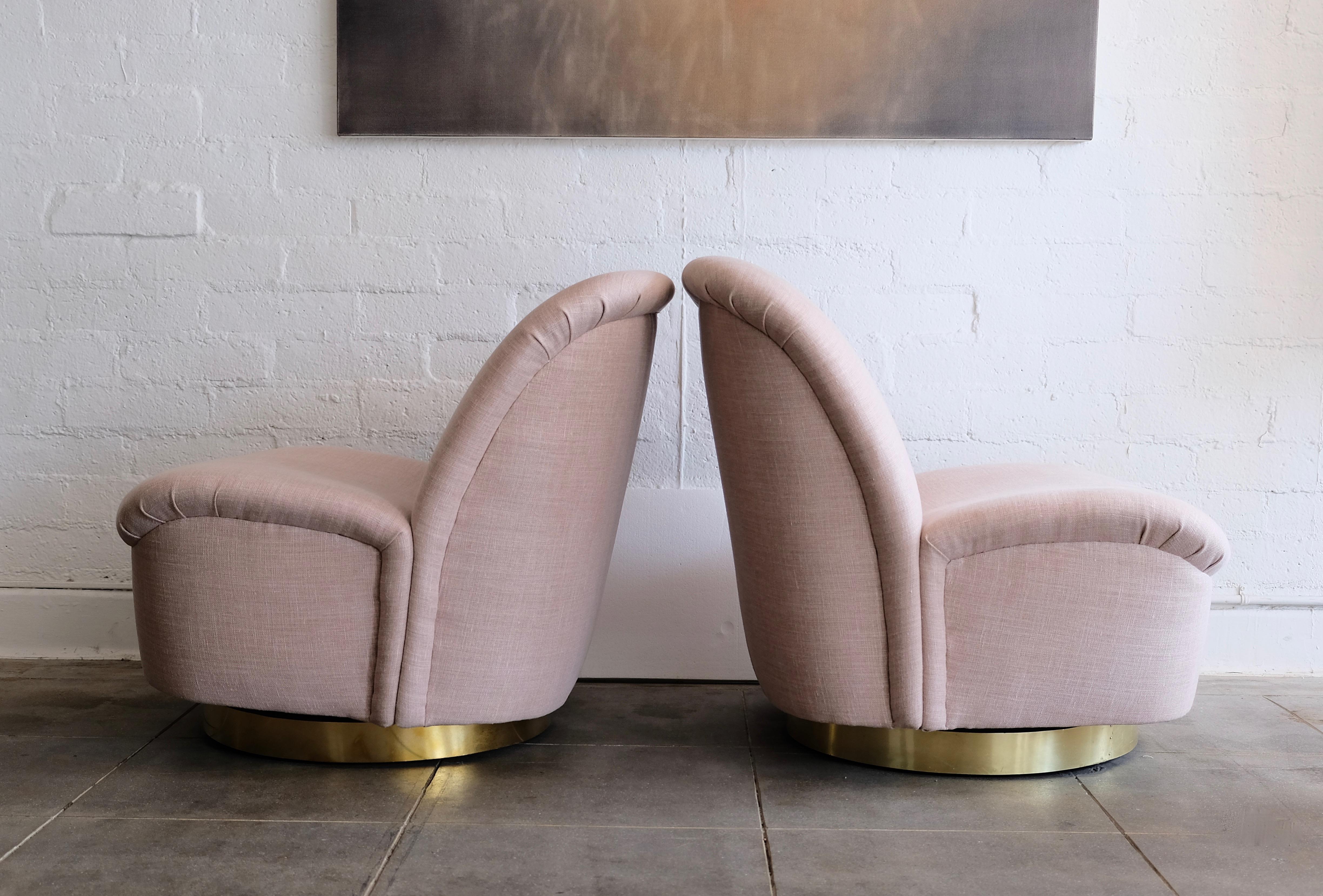 Pair of Directional Swivel Lounge Chairs in Pink with Brass Base In Excellent Condition In Palm Springs, CA