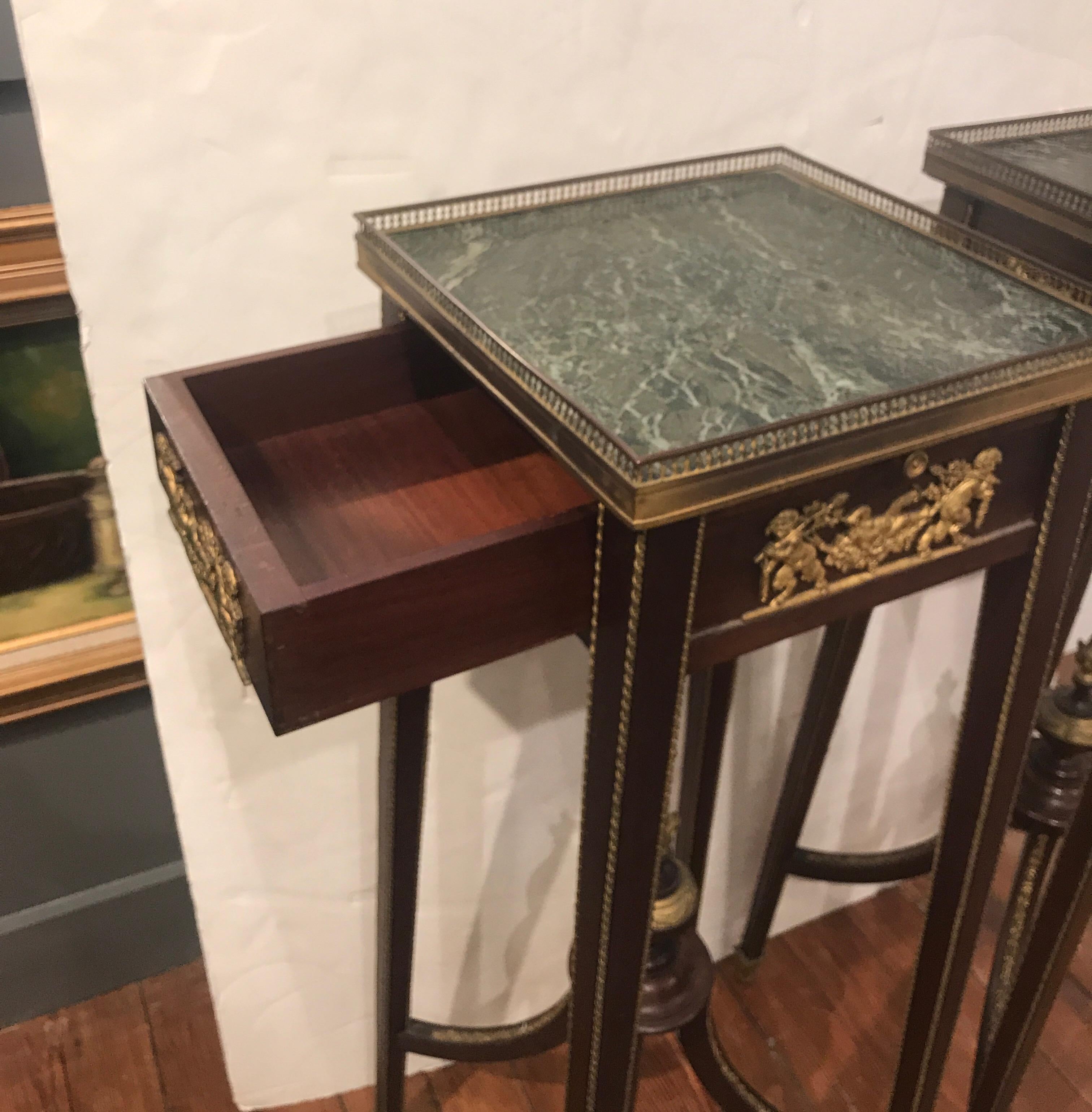 Pair of Directoire Style Mahogany and Bronze-Mounted Pedestal Tables In Good Condition In Lambertville, NJ