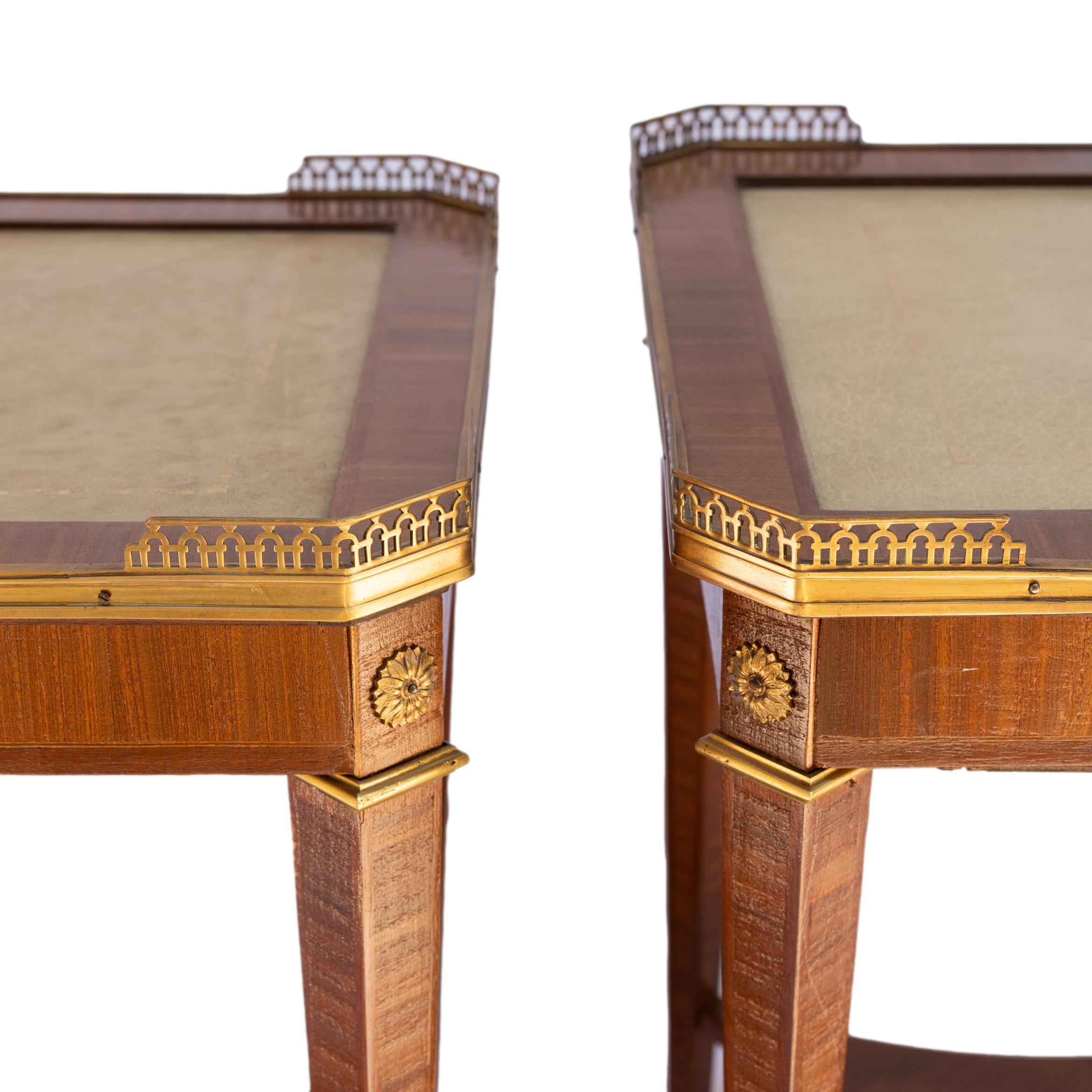 20th Century Pair of Directoire-Style Mahogany Side Tables, Leather Top, French, ca. 1920  For Sale