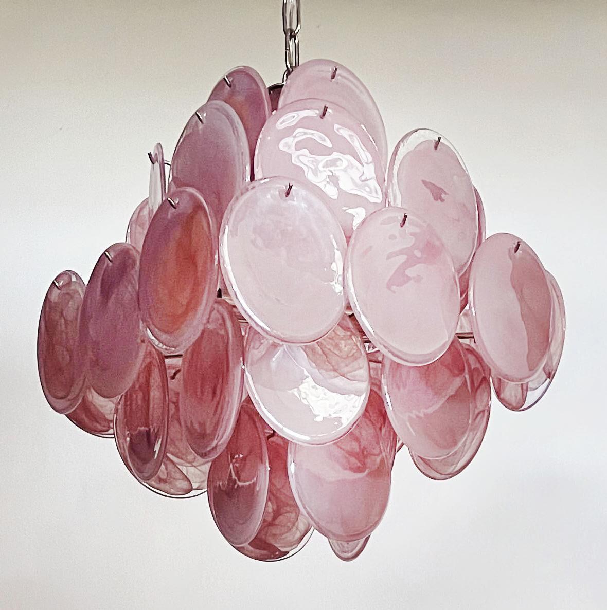 Late 20th Century Pair of Disc Pink Murano Glass Chandeliers by Vistosi Style For Sale