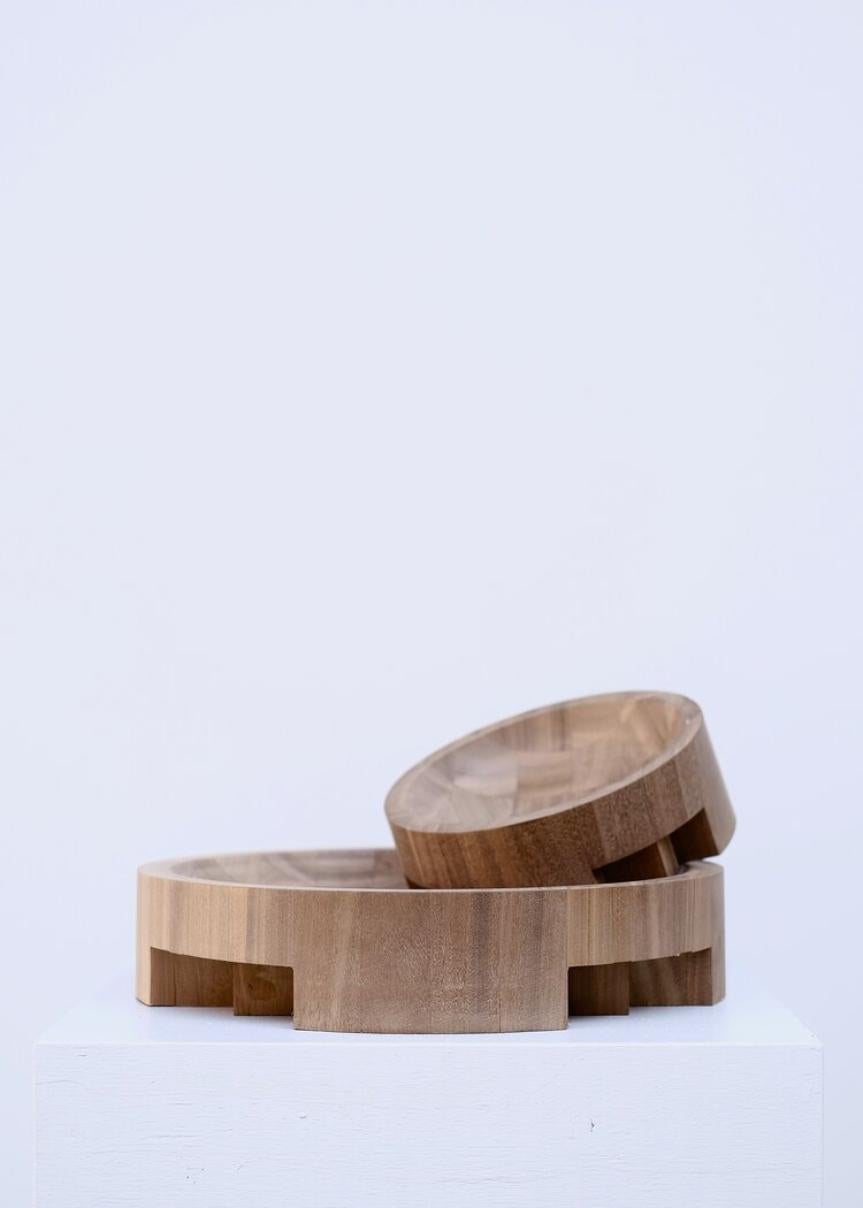 Belgian Pair of Disk Trays, African Walnut, Signed by Arno Declercq