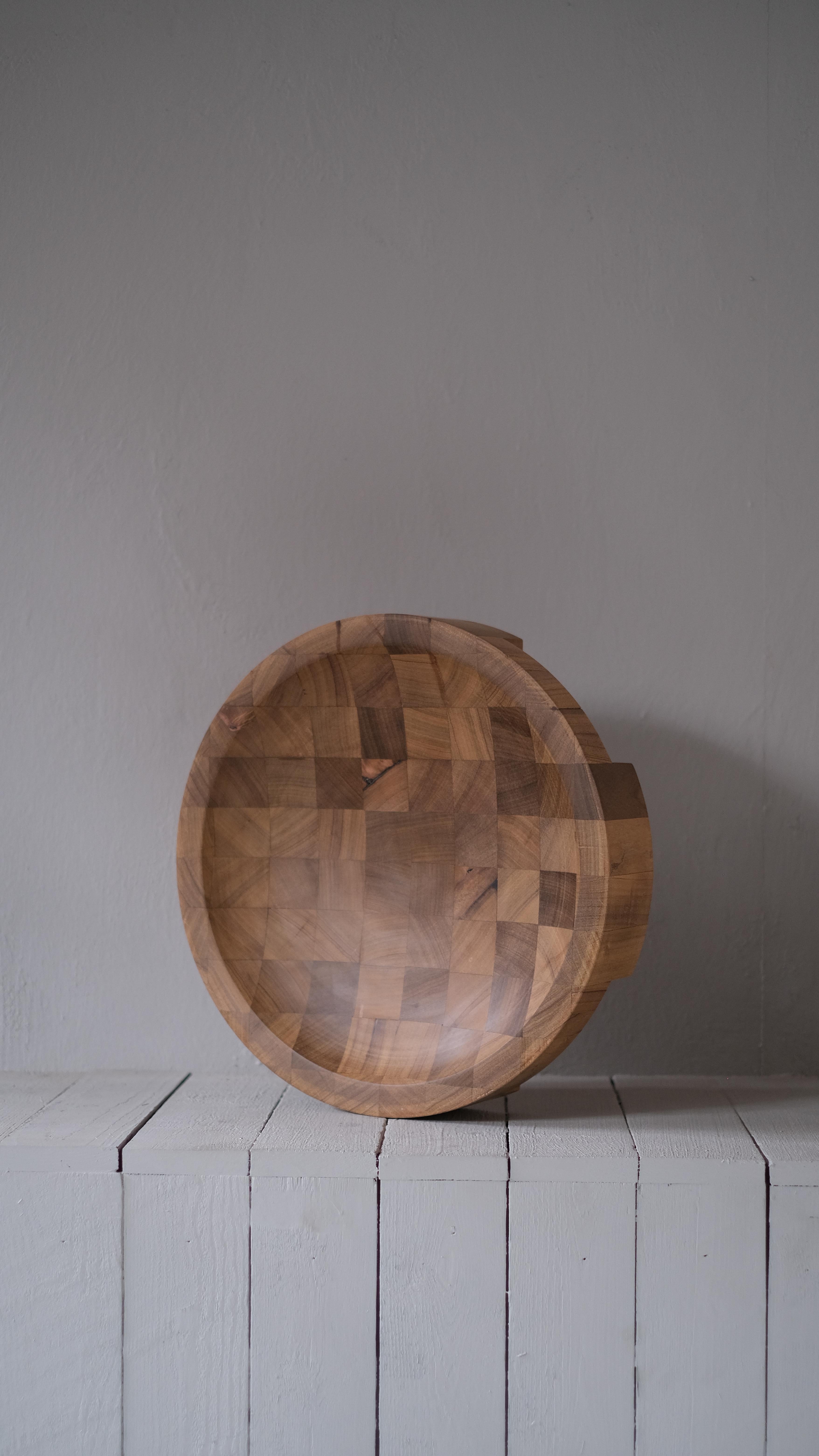 Pair of Disk Trays, African Walnut, Signed by Arno Declercq For Sale 1